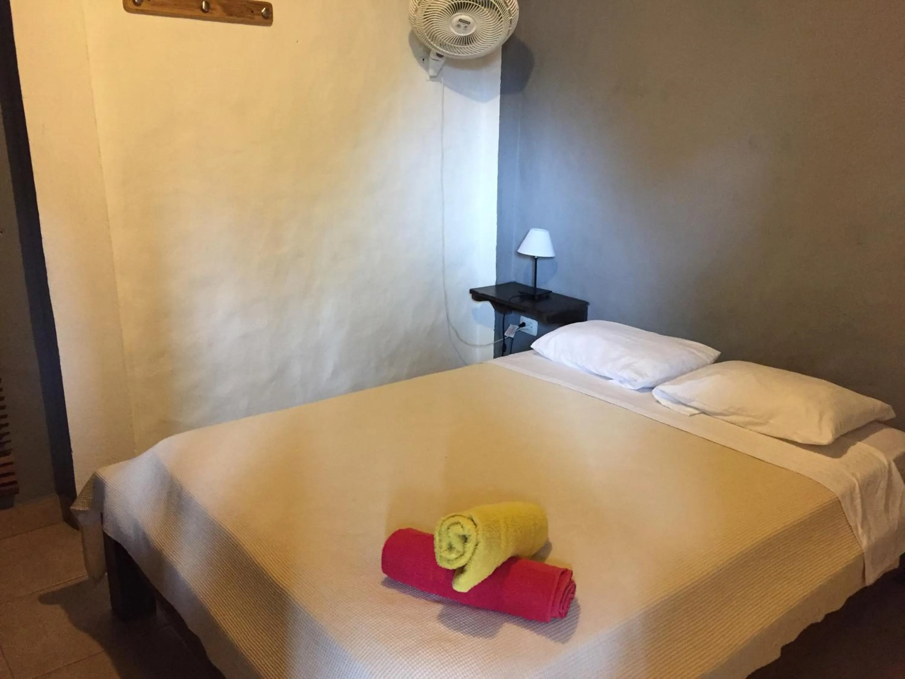 Double Room with Shared Bathroom - single occupancy in La Facha Hostal Restaurant Surf