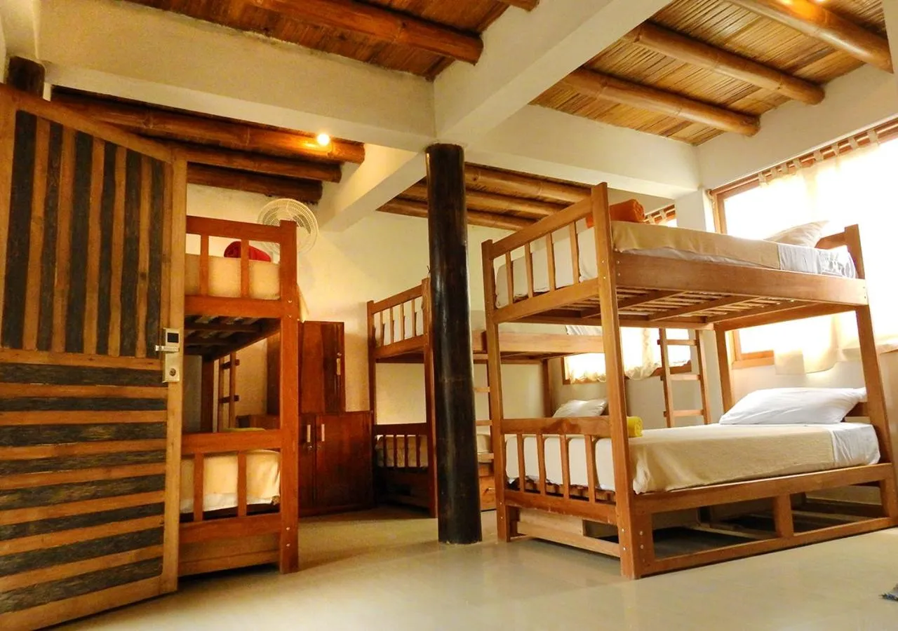 Bed in 6-Bed Mixed Dormitory Room in La Facha Hostal Restaurant Surf