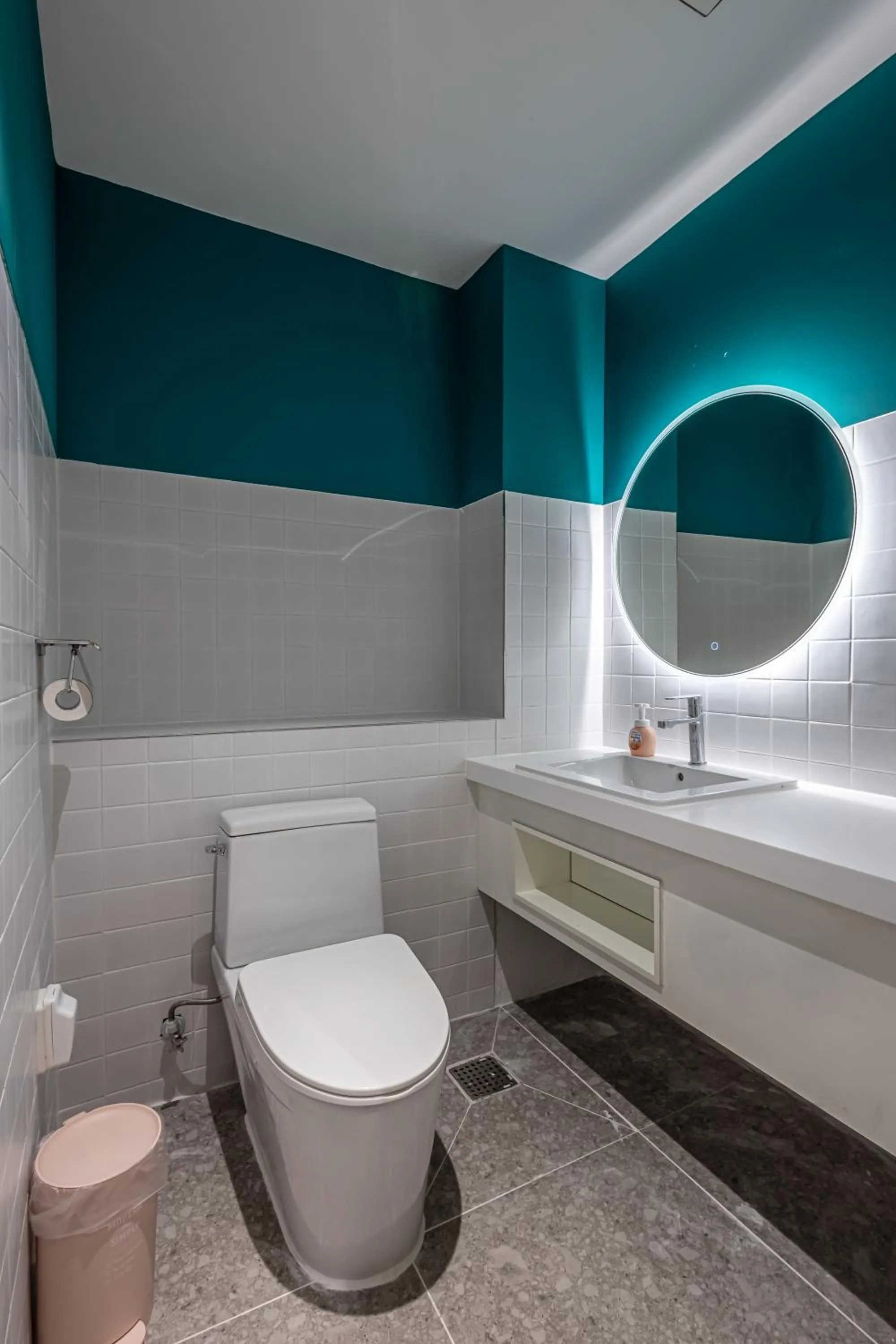 Toilet in Pavilla Hotel