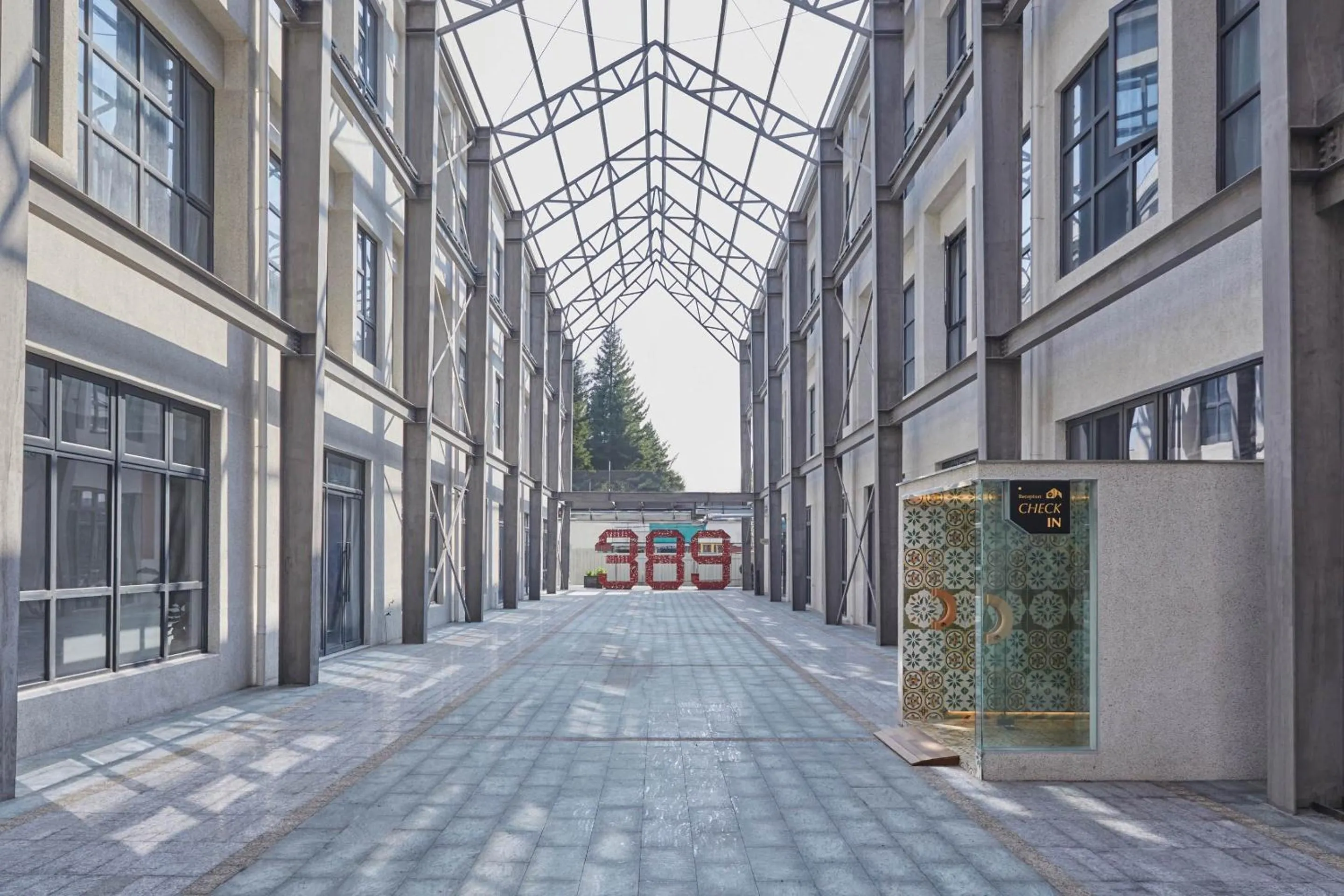 Off site in Yitel Hotel Shanghai ex Timeless Boutique House