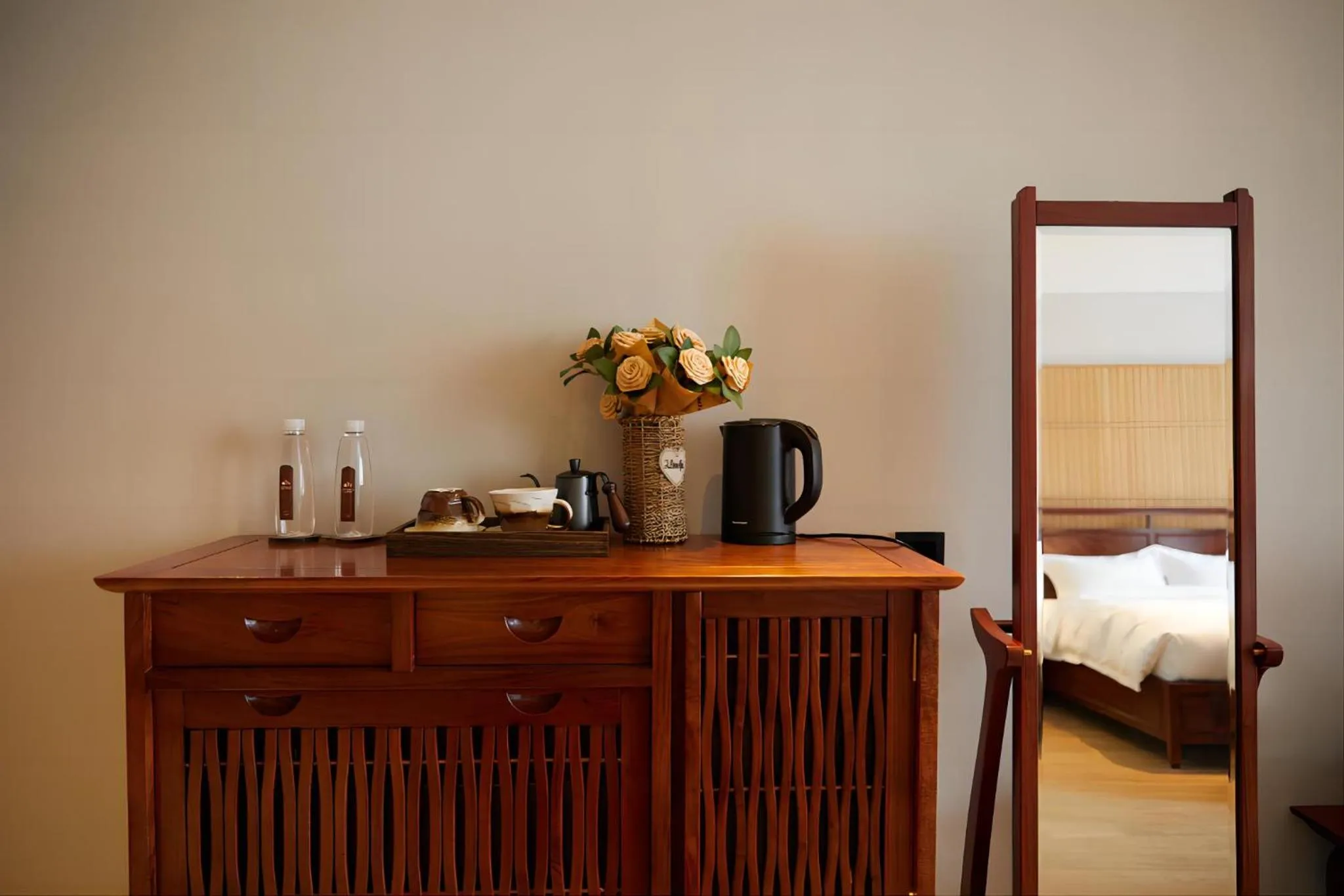 Photo of the whole room, Bed in Yitel Hotel Shanghai ex Timeless Boutique House