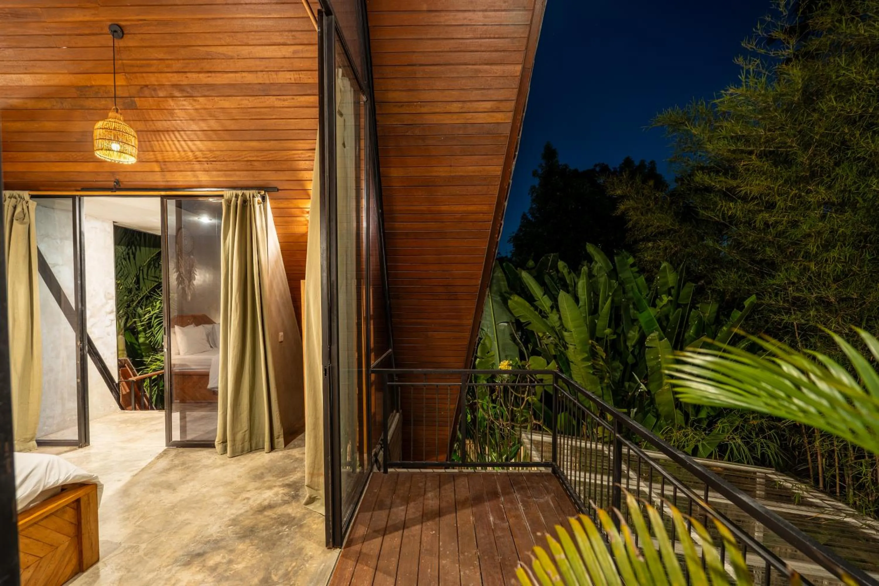 Night in Kalino Villa by Betterplace