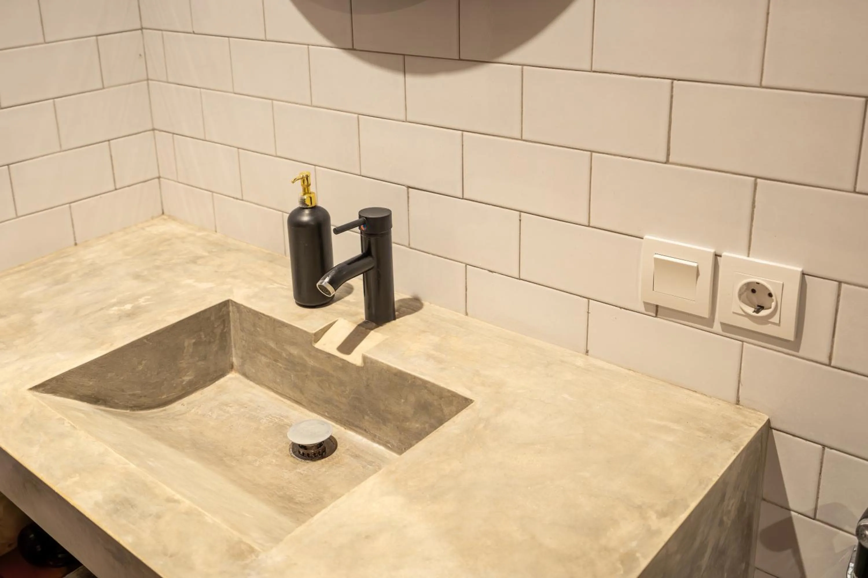 Bathroom in Kalino Villa by Betterplace