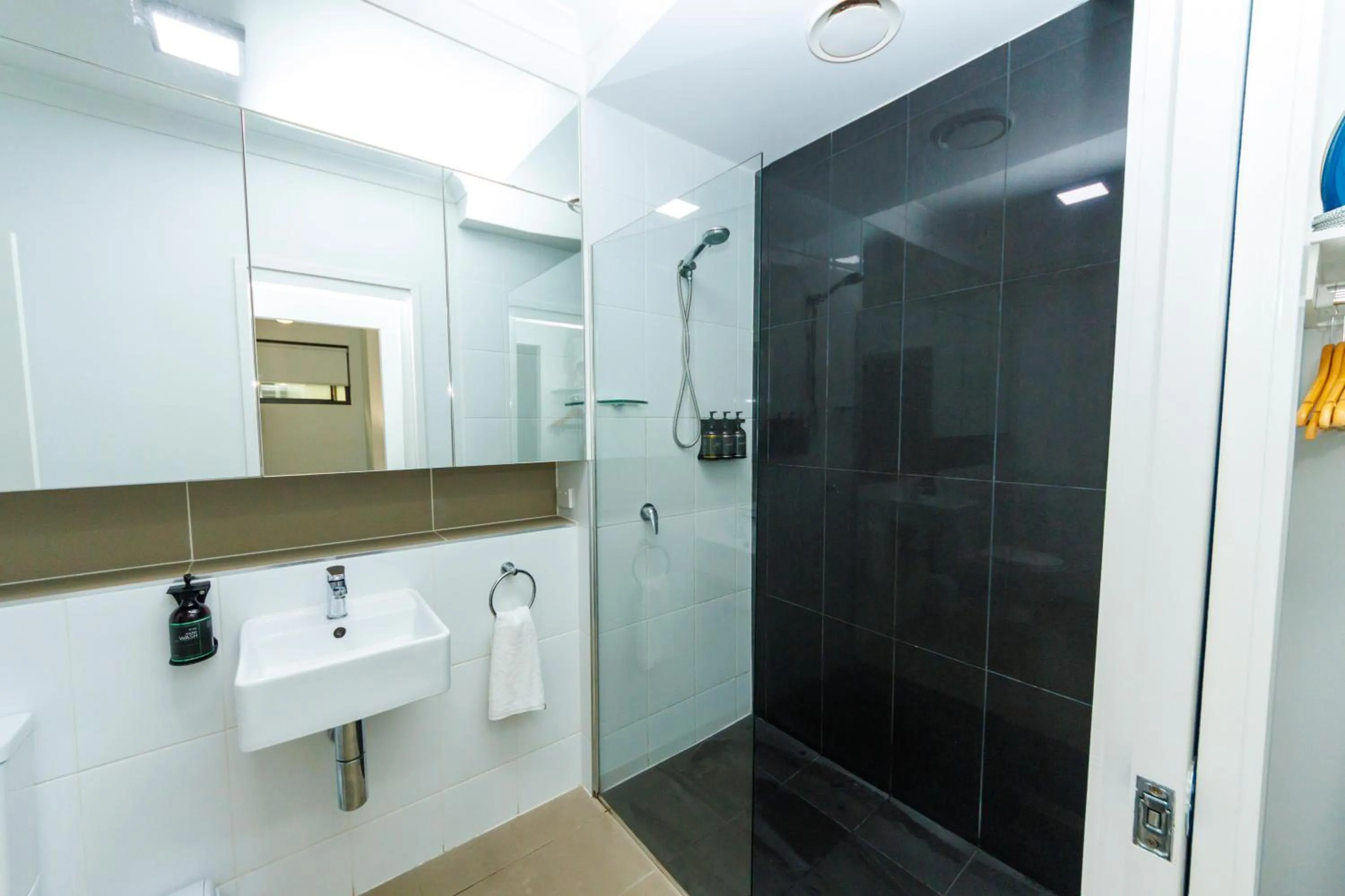 Shower in Atrio Apartments