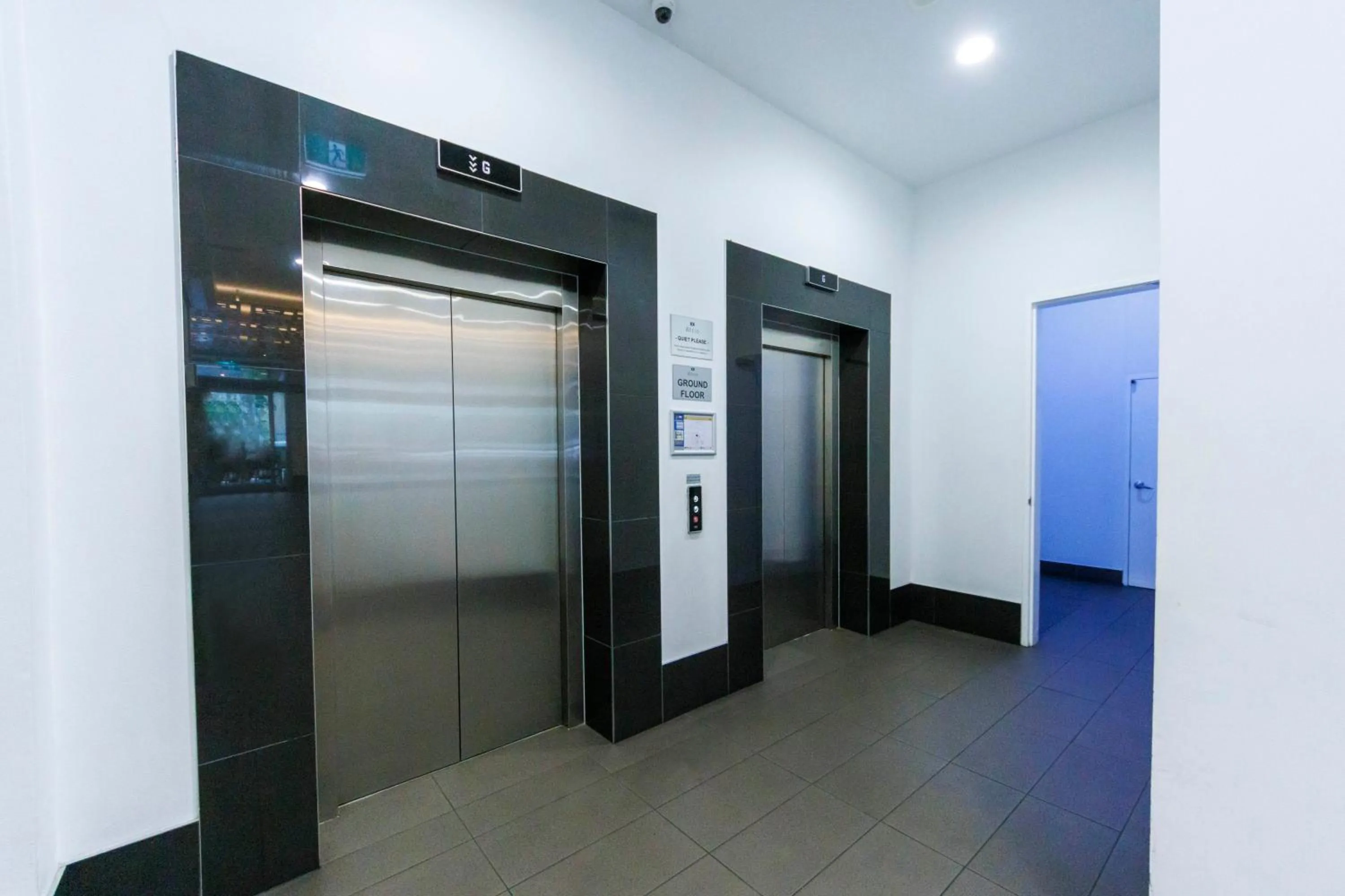 elevator in Atrio Apartments