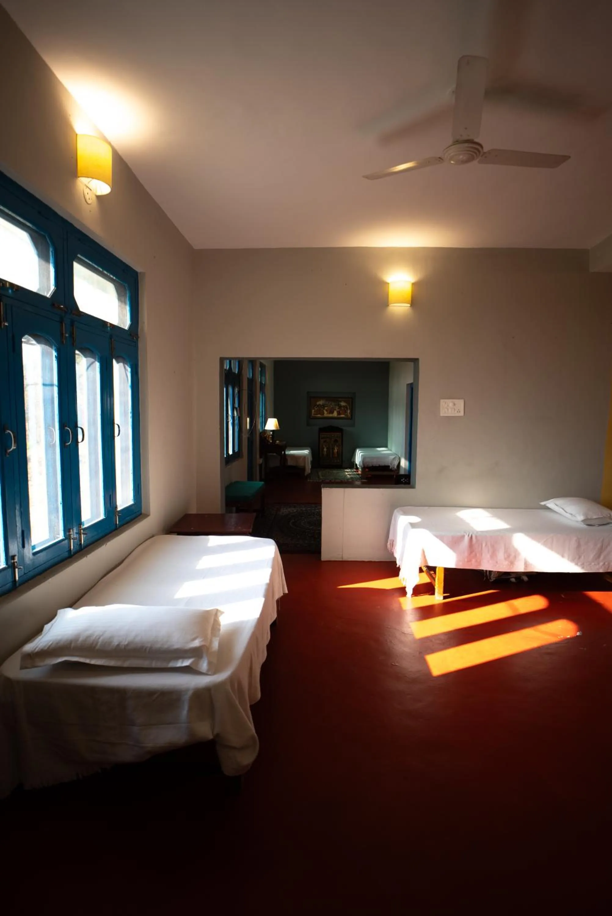 Bed in Dhauladhar View Village Resort