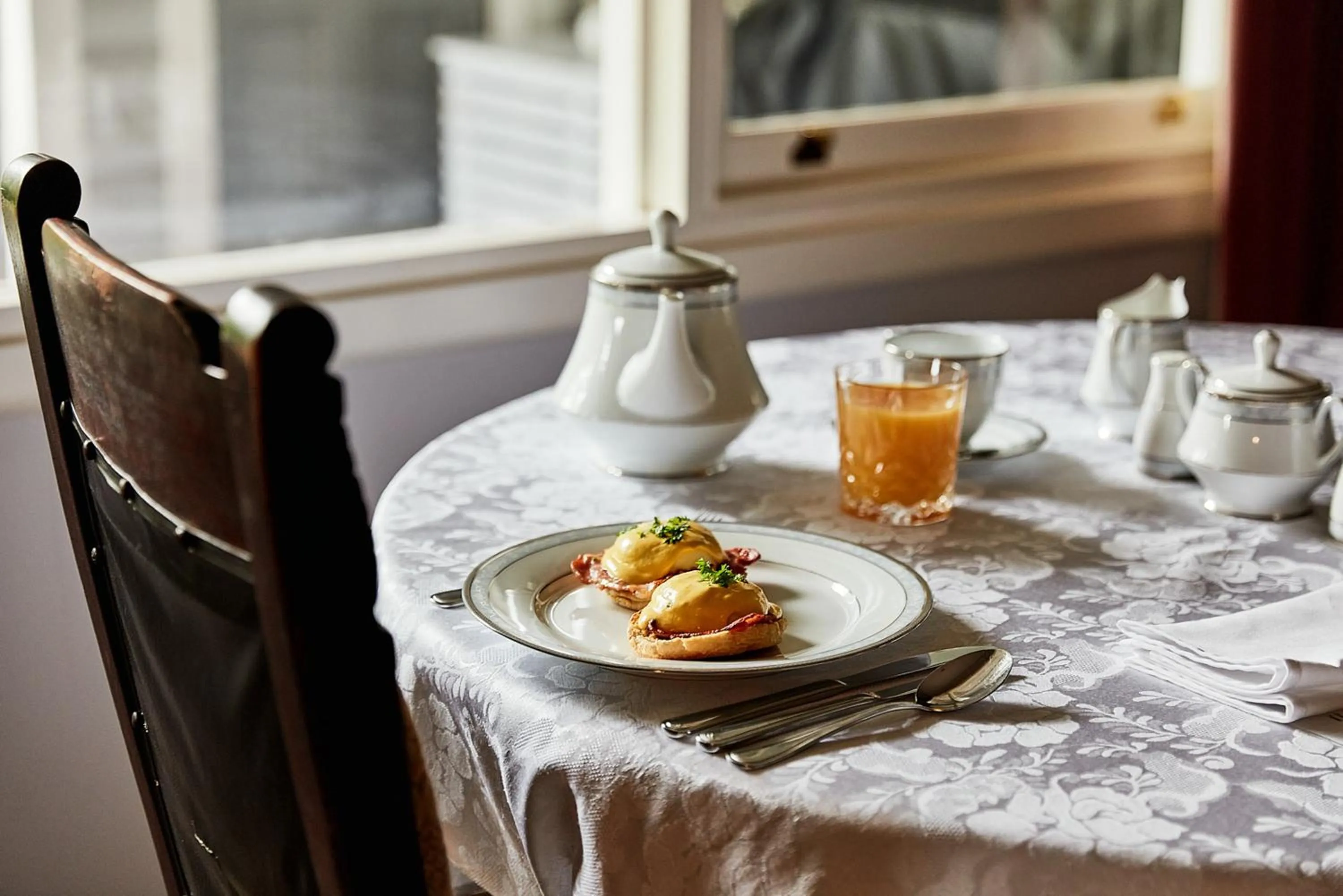Breakfast in Heytesbury House