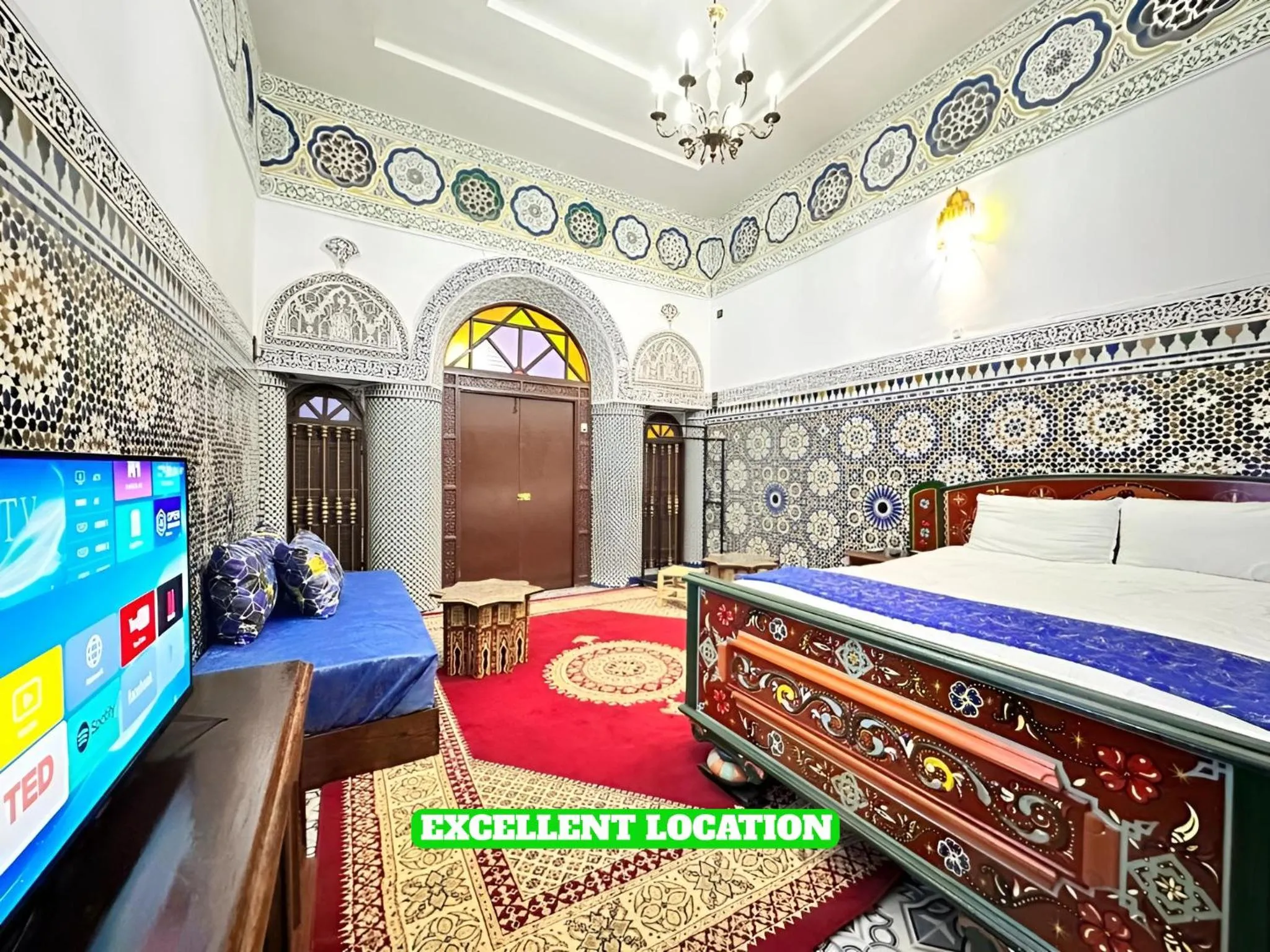 Bed in Riad Blue Oasis