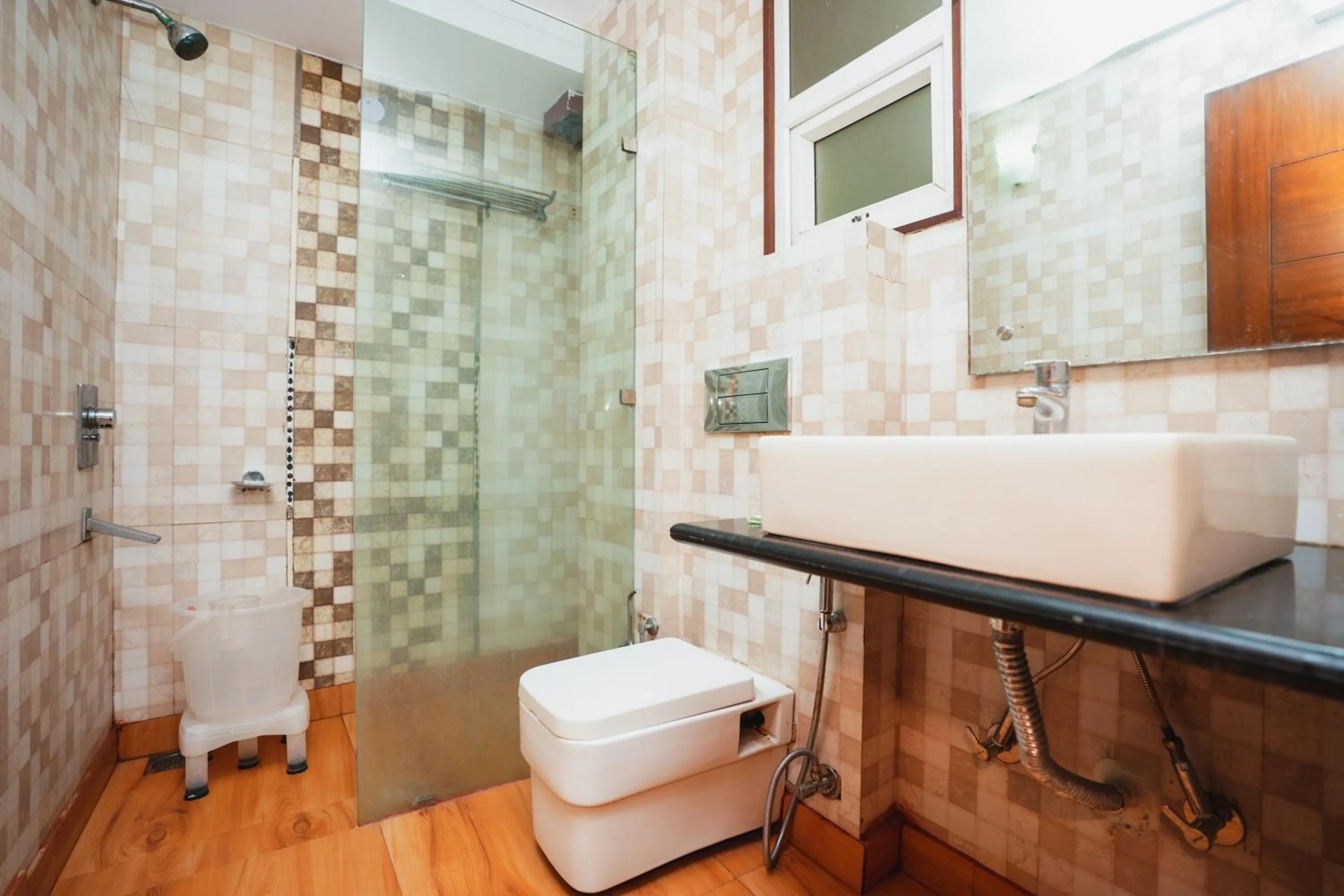 Toilet in Hotel High 5 Land