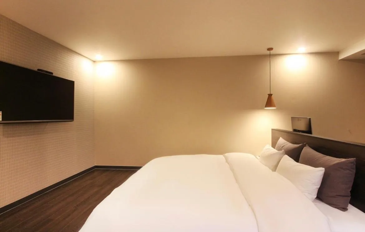 Brown Dot Hotel Daeyeon