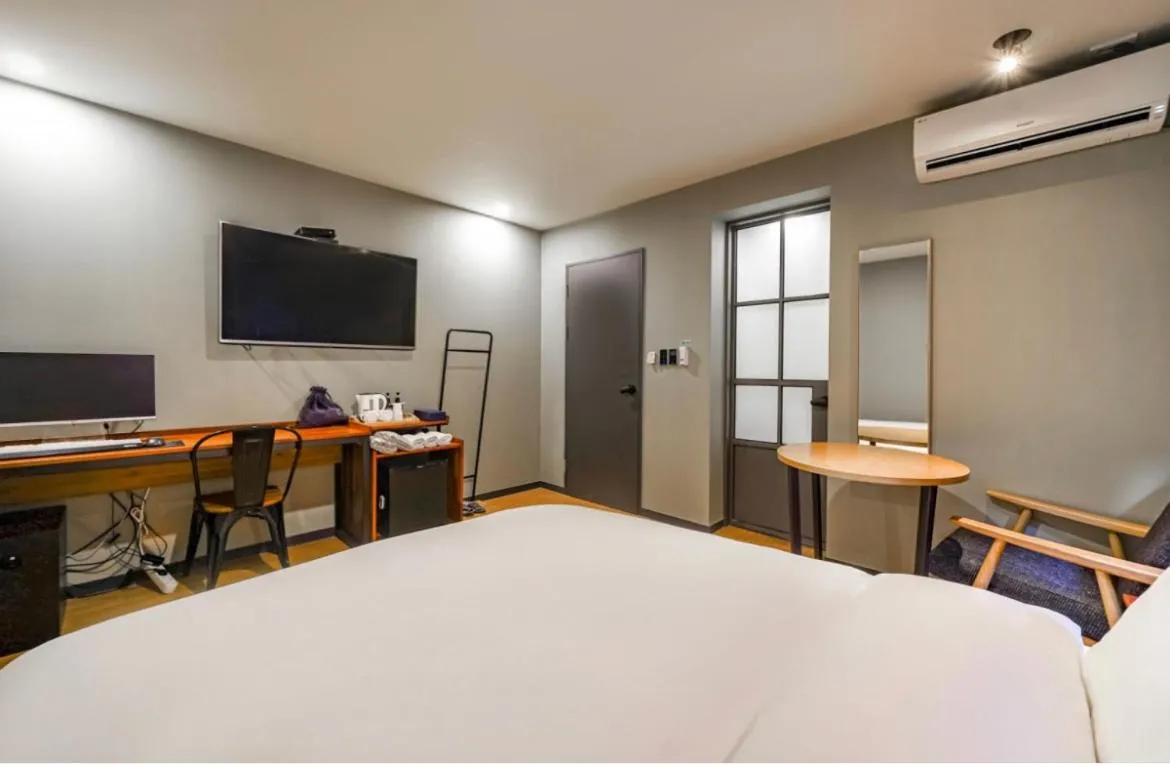 Brown Dot Hotel Daeyeon