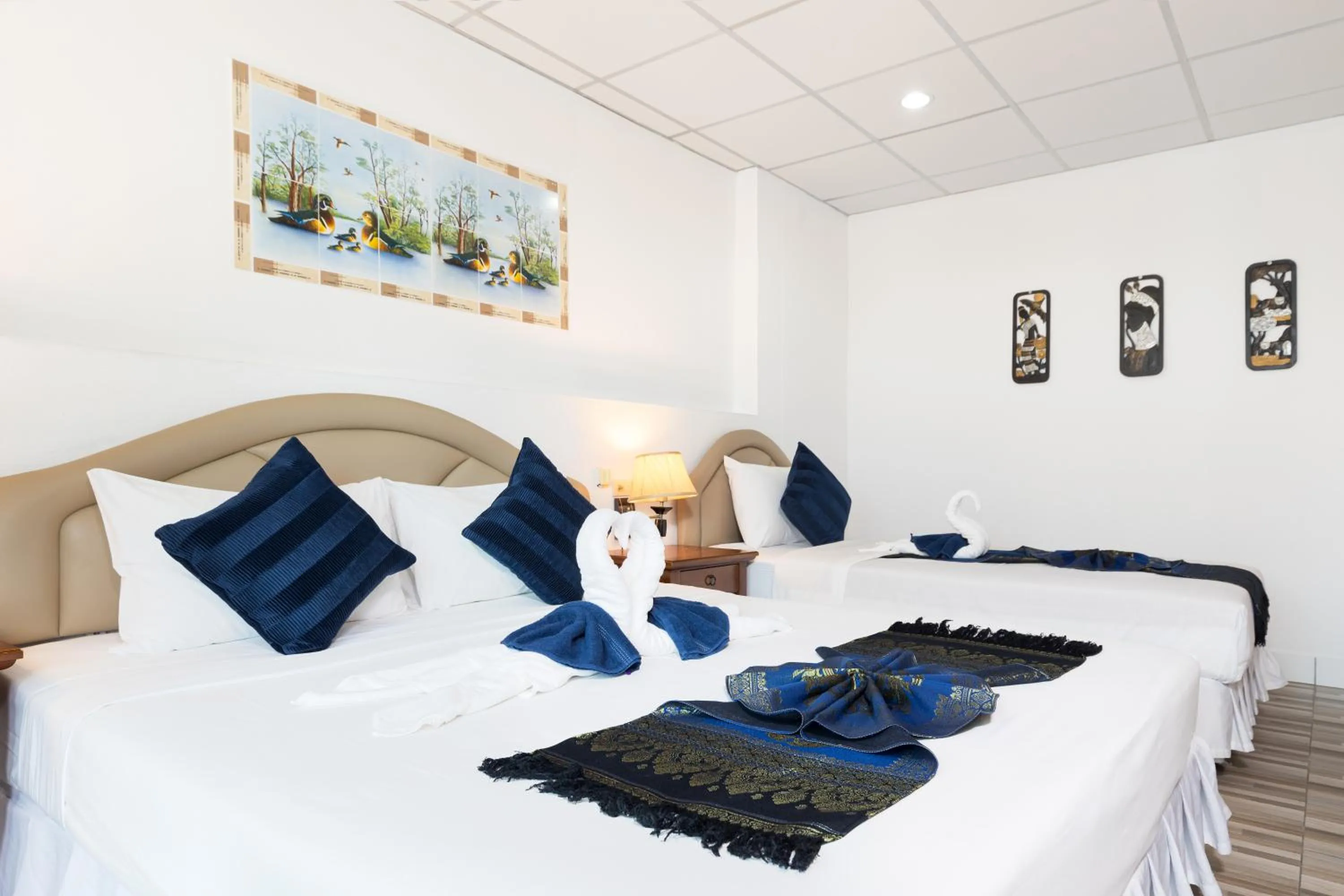 Bed in Bevans Place Karon