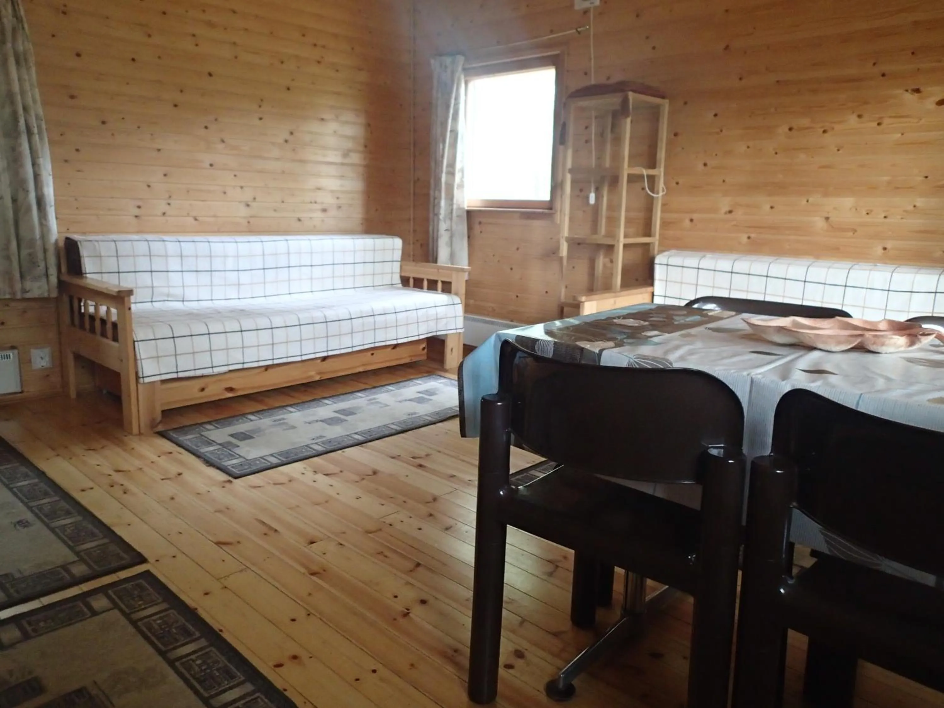 Photo of the whole room, Bed in Lomasaaret Cottages