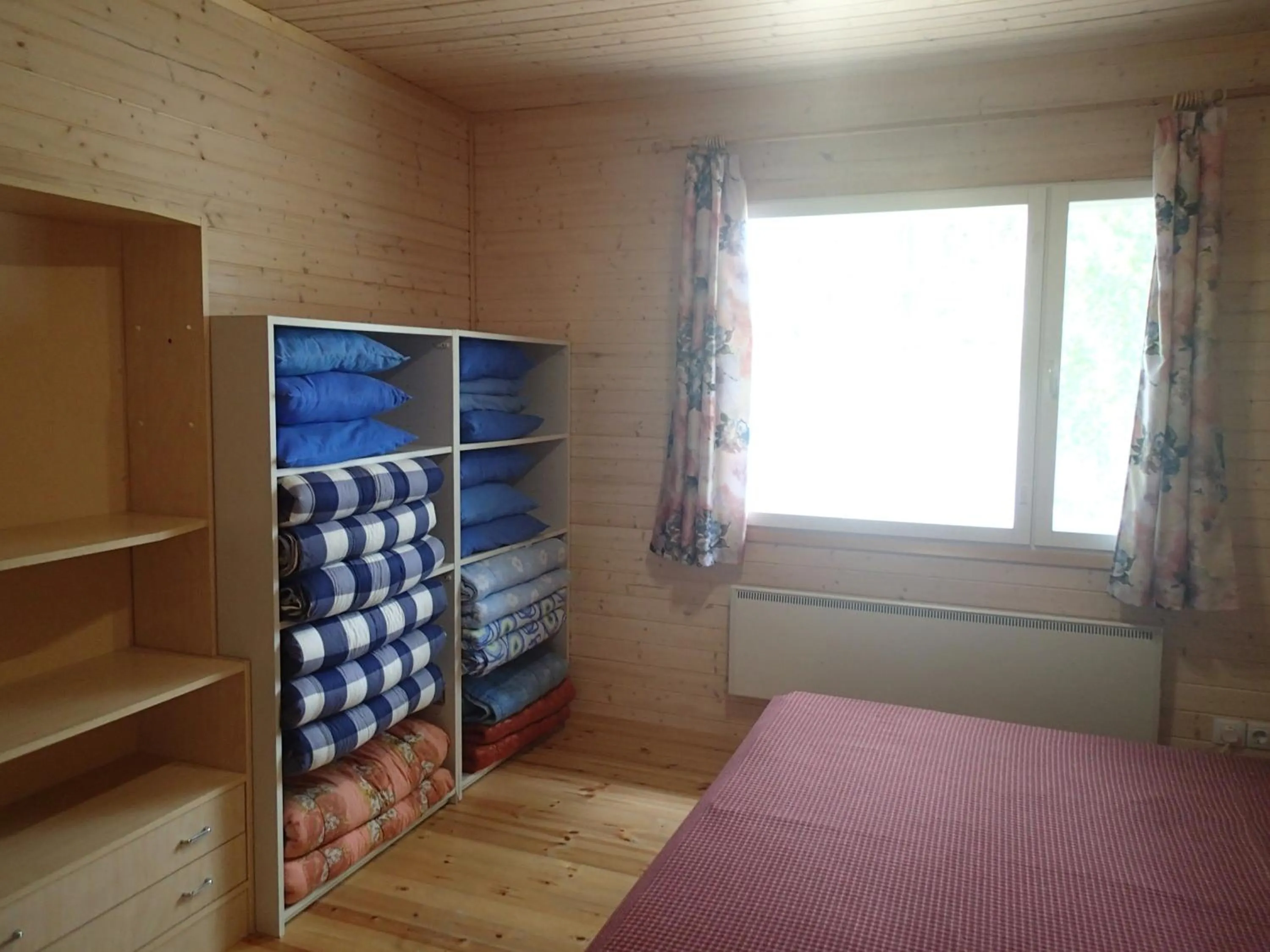 Bedroom, Bed in Lomasaaret Cottages