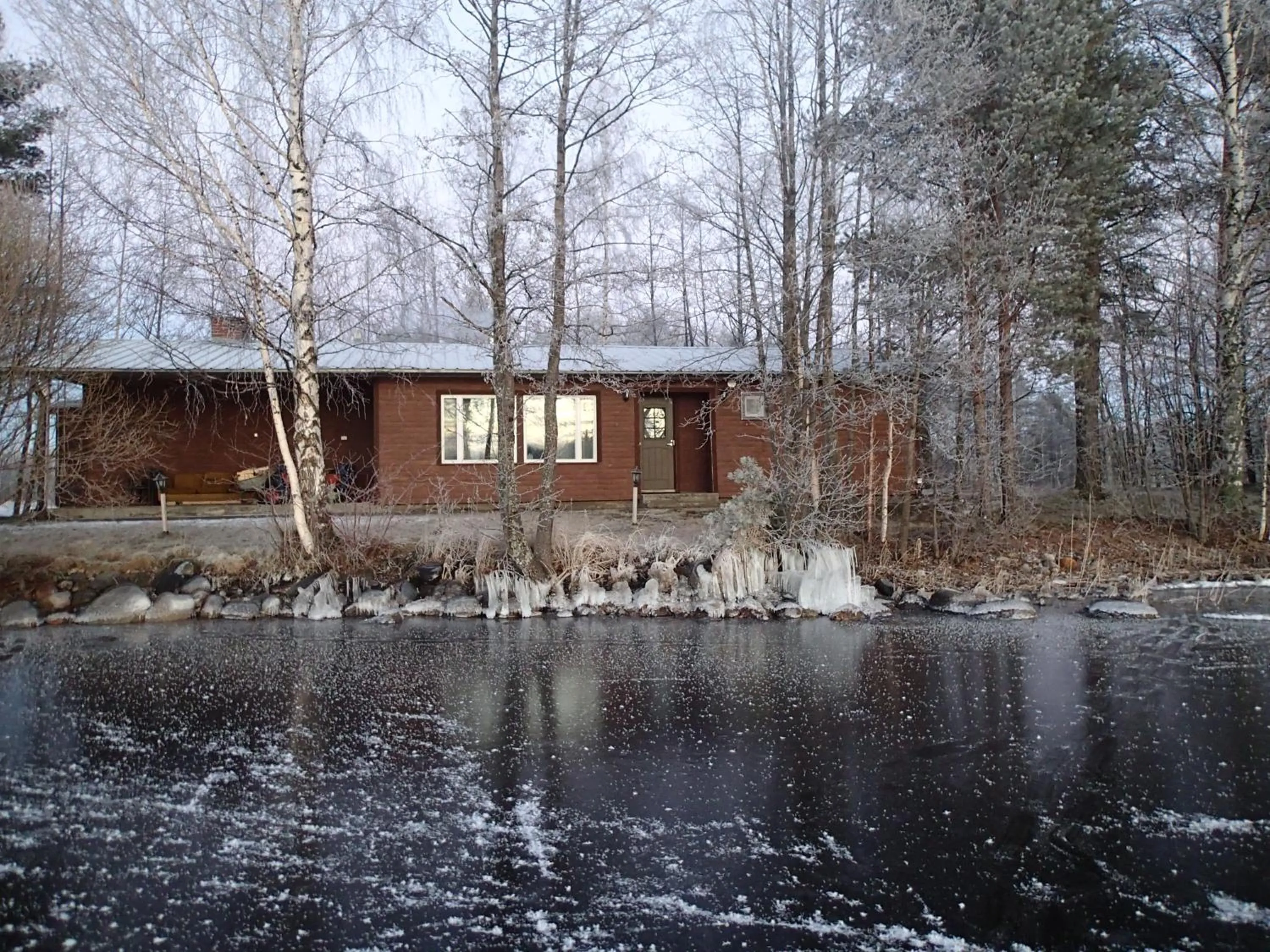Winter in Lomasaaret Cottages