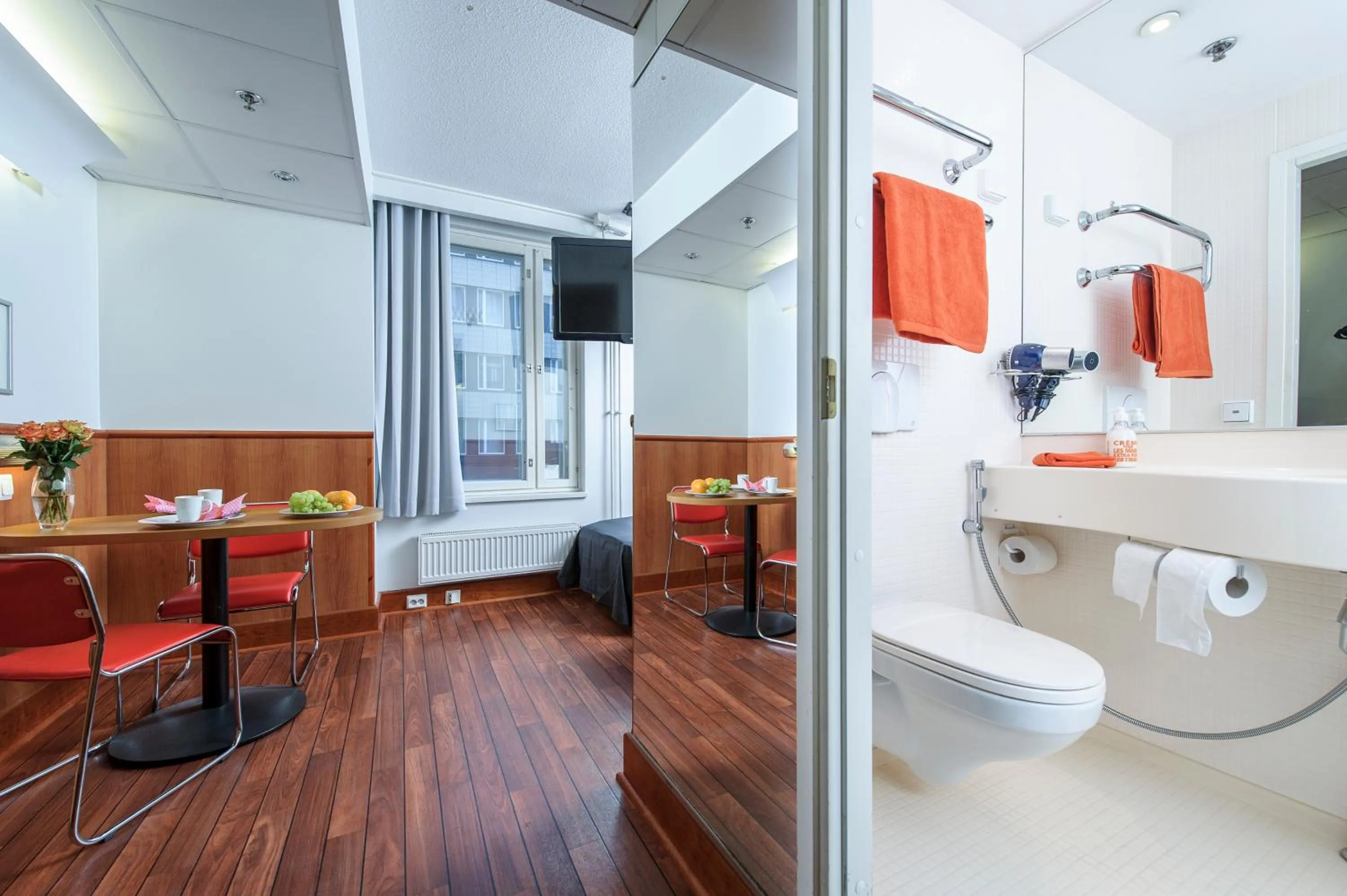 Bathroom in Forenom Aparthotel Tampere