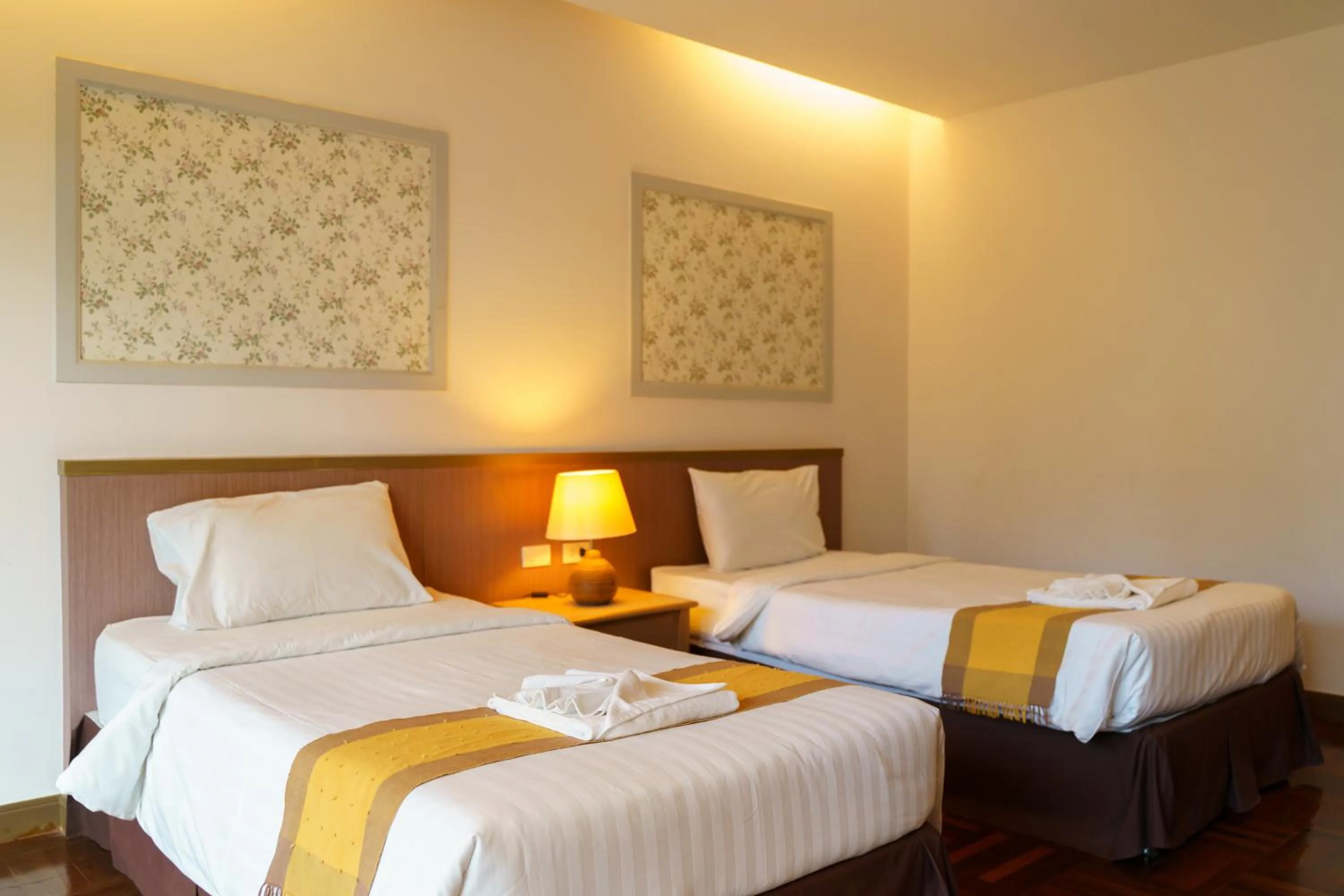 Anika boutique - อัณณิกา บูทีค