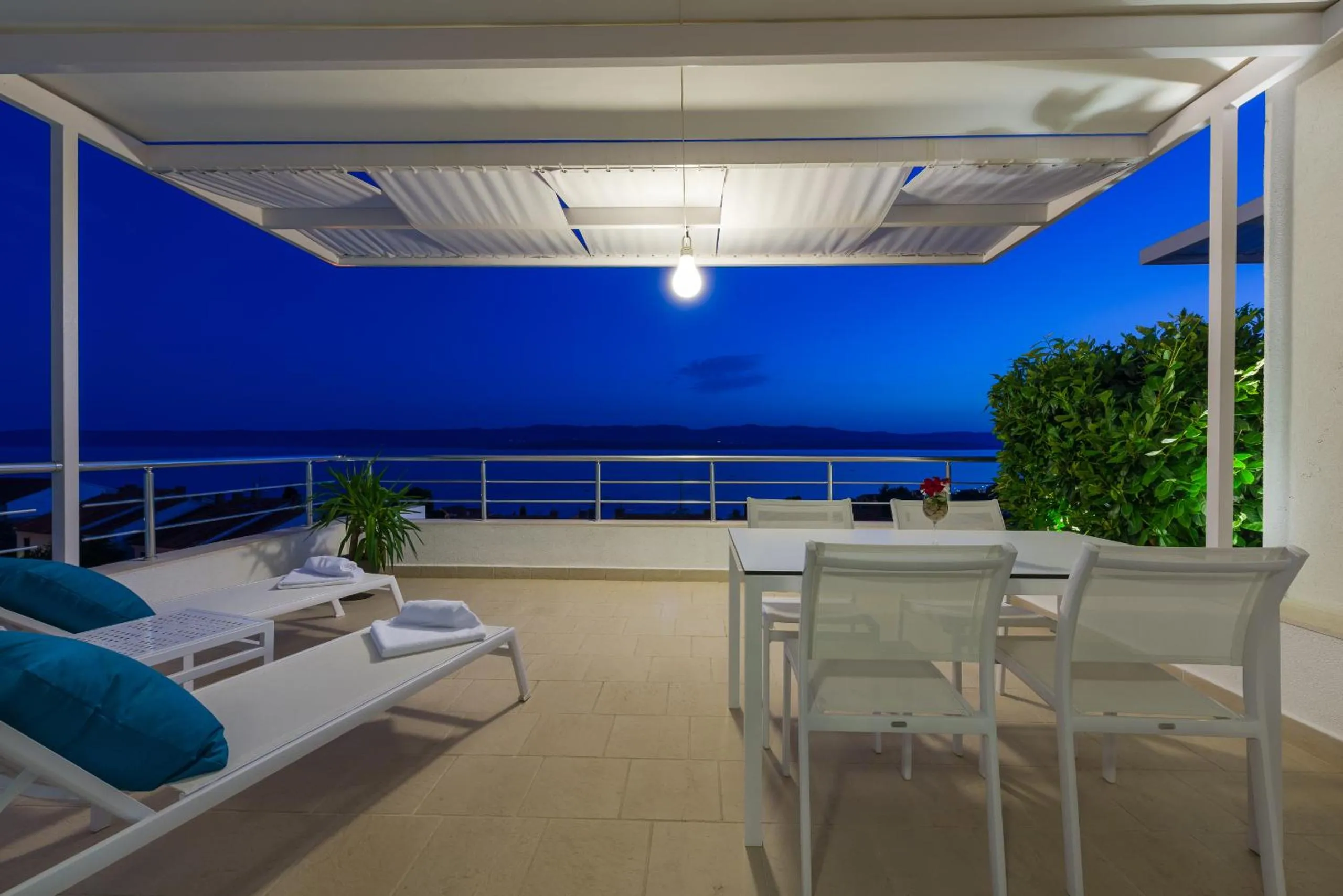 Balcony/Terrace in Apartments Villa Azzurra Bol