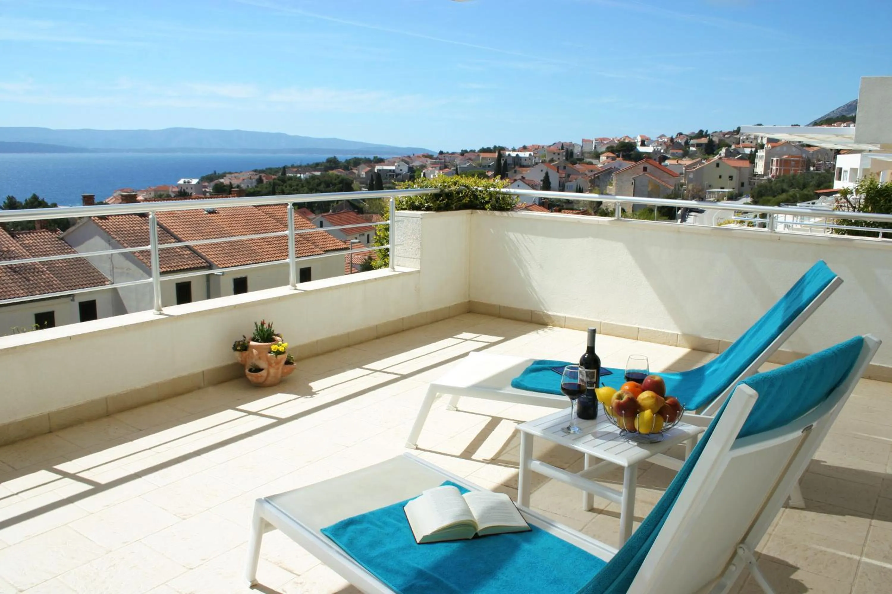 Balcony/Terrace in Apartments Villa Azzurra Bol