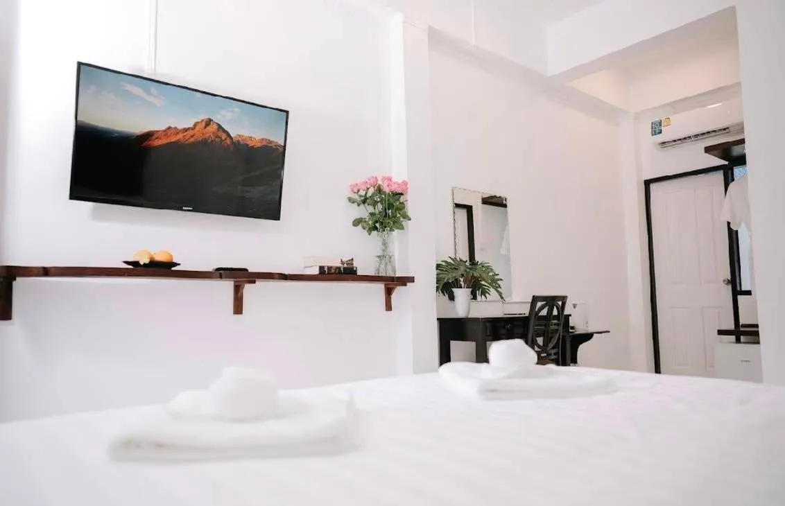 Bed in The Courtyard Chiangrai