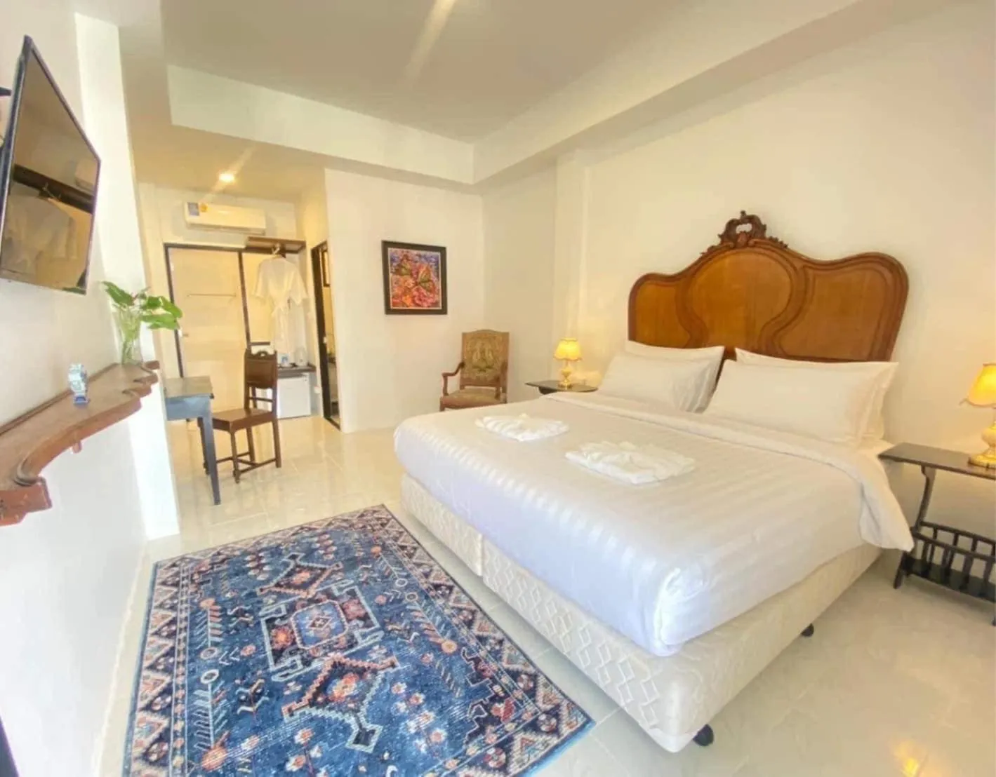 Bed in The Courtyard Chiangrai