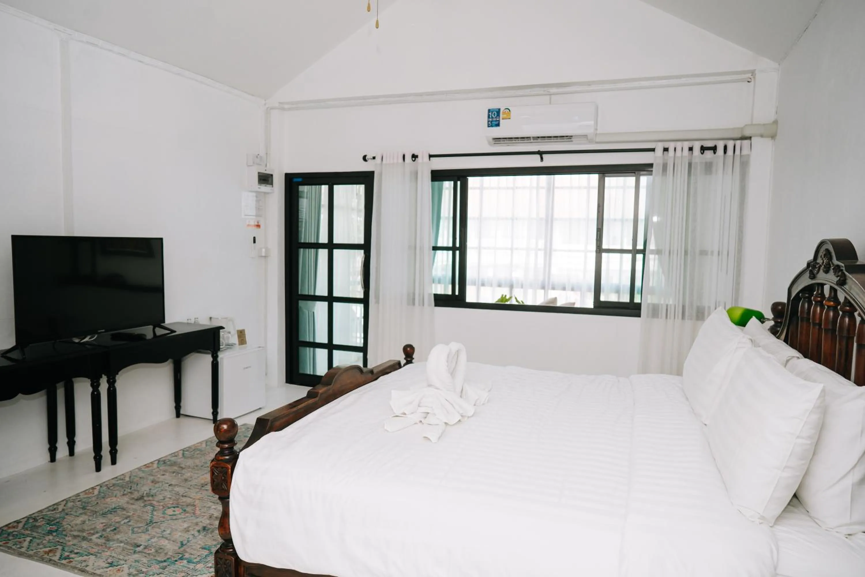 Bed in The Courtyard Chiangrai