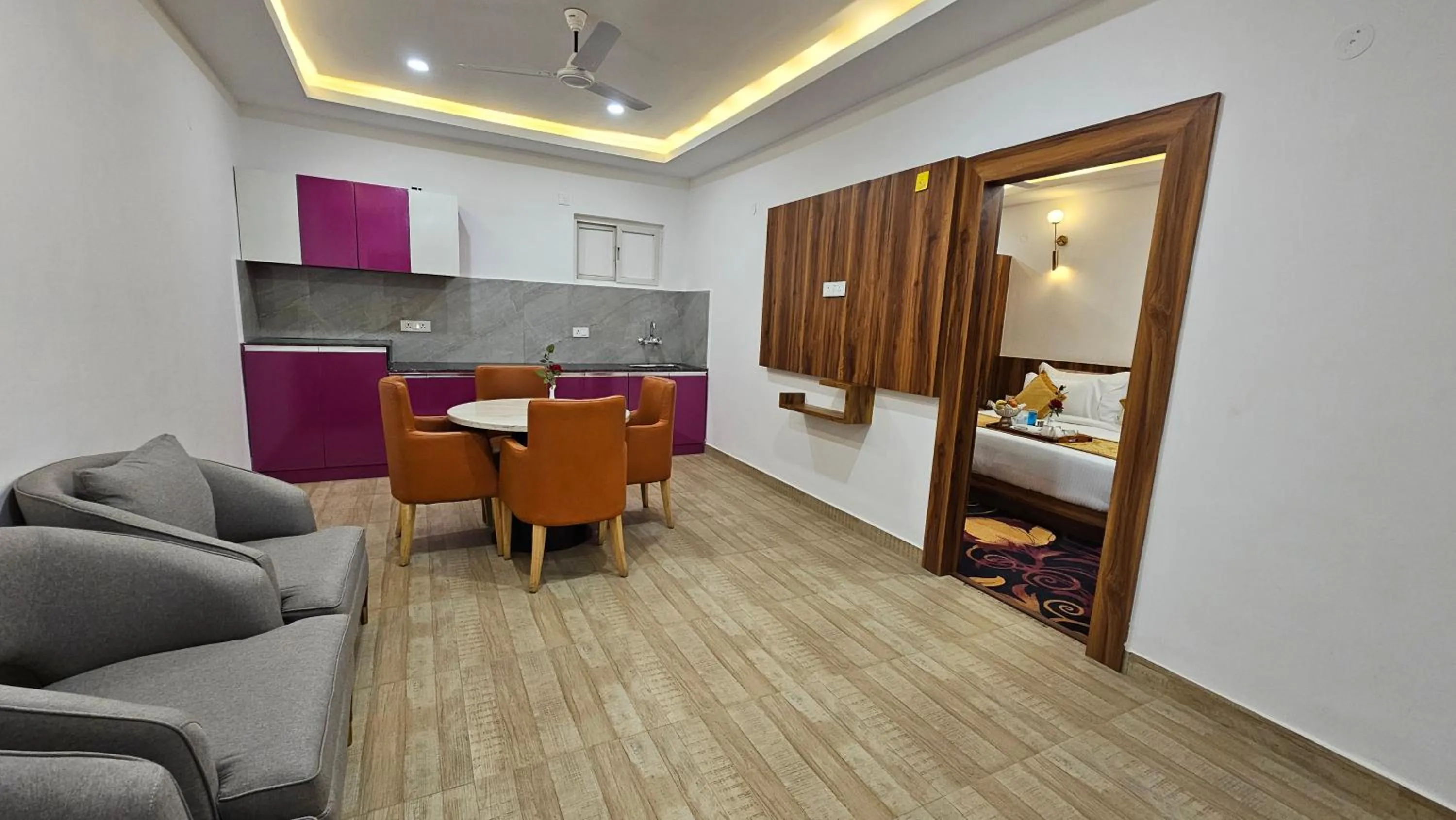 Kitchen or kitchenette in The Royal Bihar