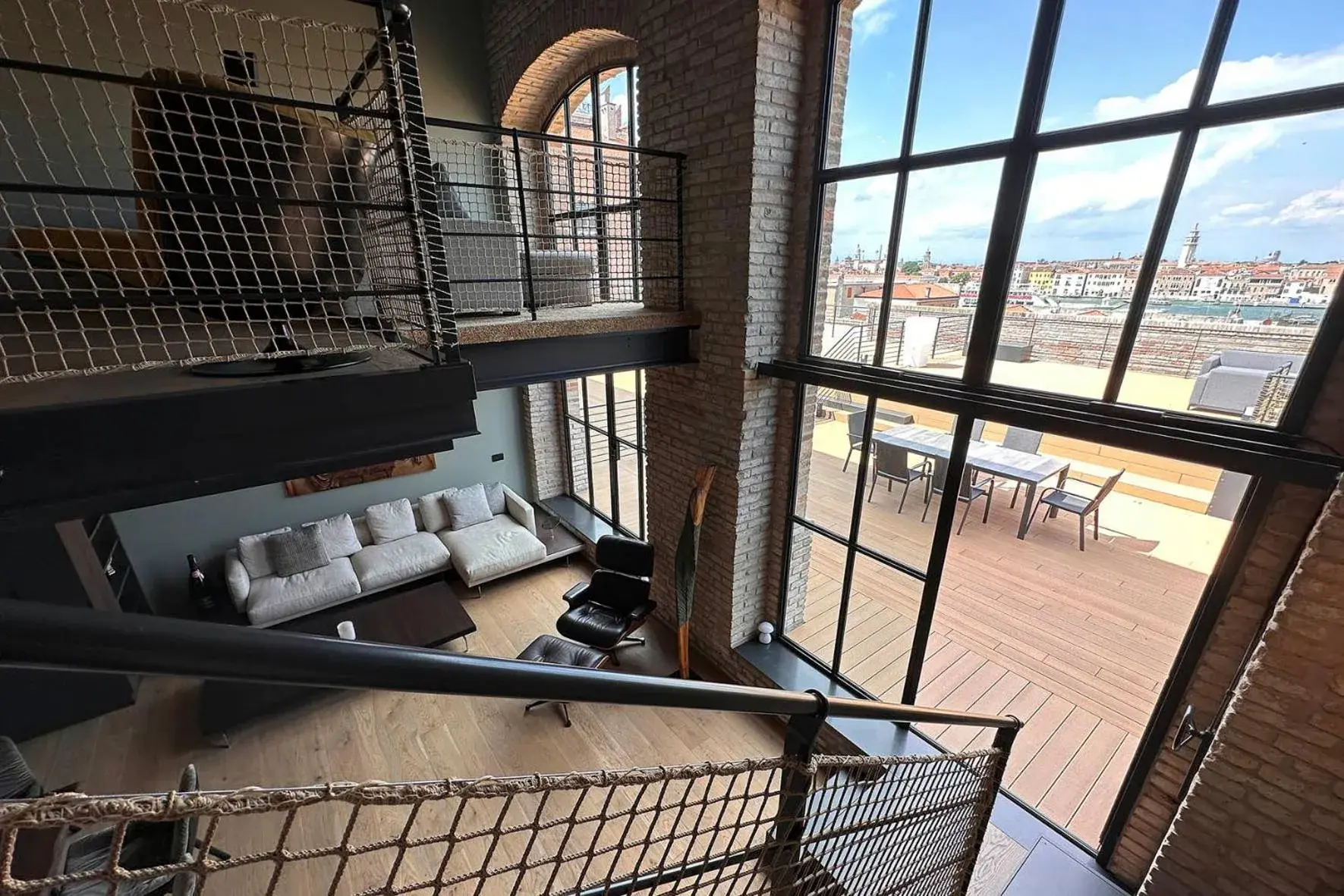 Two-Bedroom Apartment in Fortuny Design Loft and Terrace Two-Bedroom Apartment in Fortuny Design Loft and Terrace