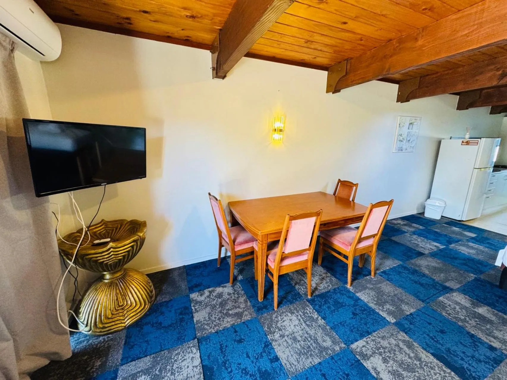 Living room in Apex on Fenton