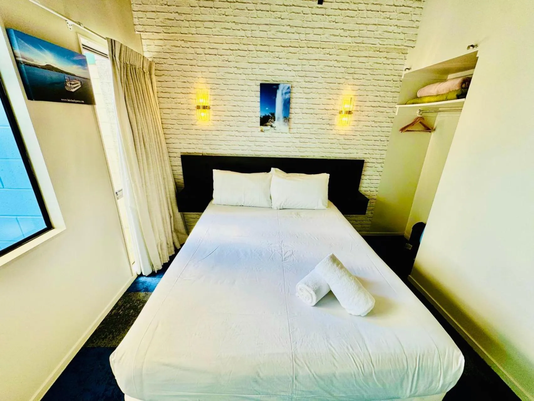 Bedroom in Apex on Fenton