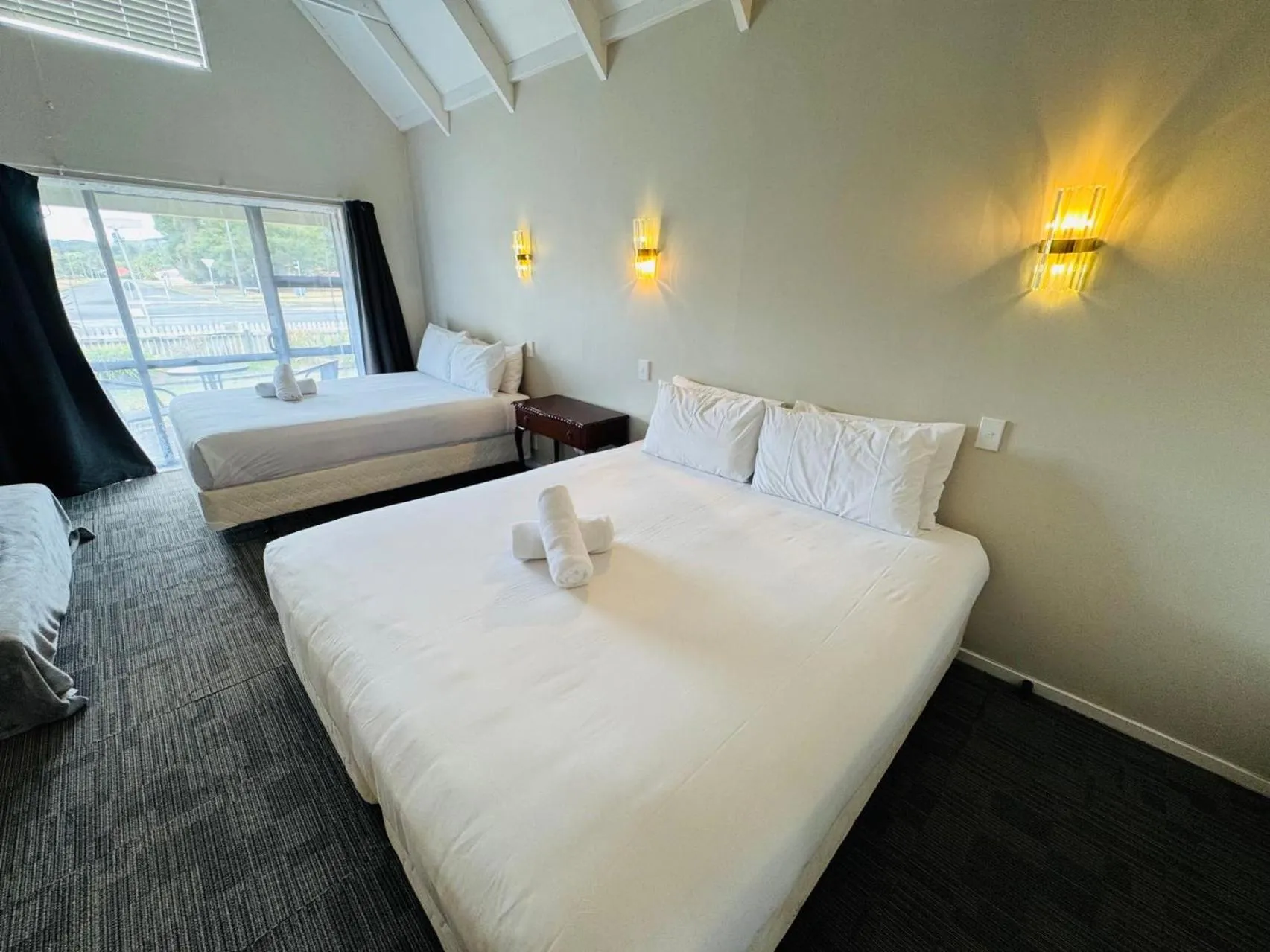 Bed in Apex on Fenton