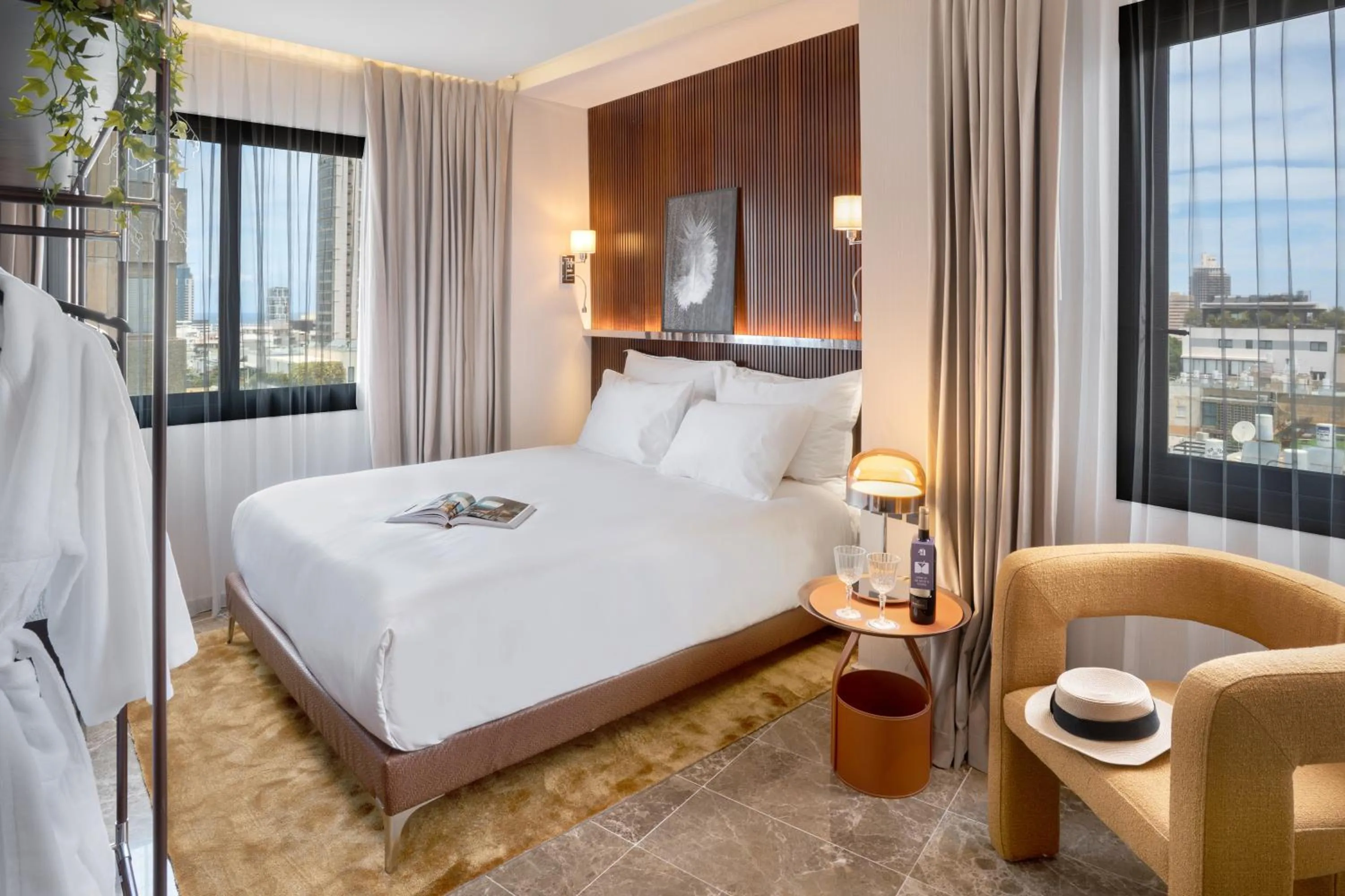 Bed in Fiori 41-By Adam Hotels