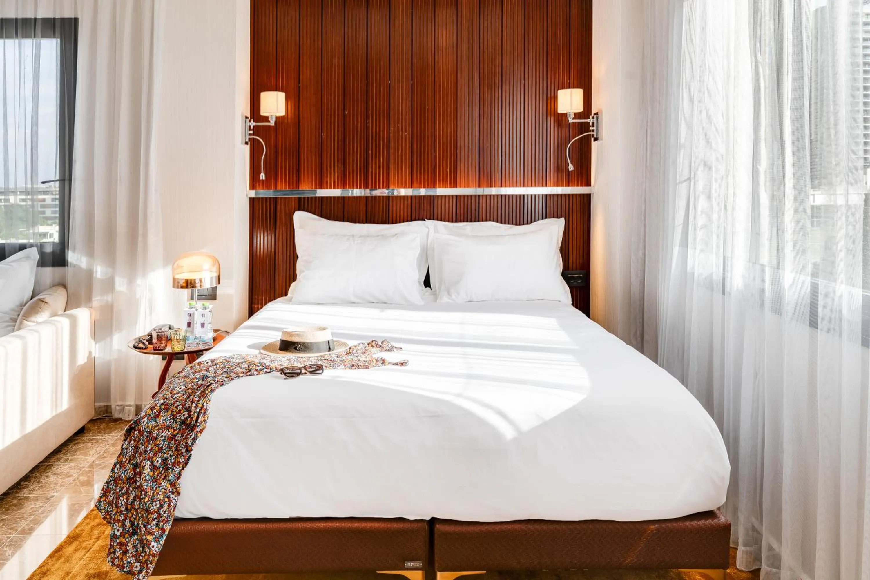 Bedroom, Bed in Fiori 41-By Adam Hotels