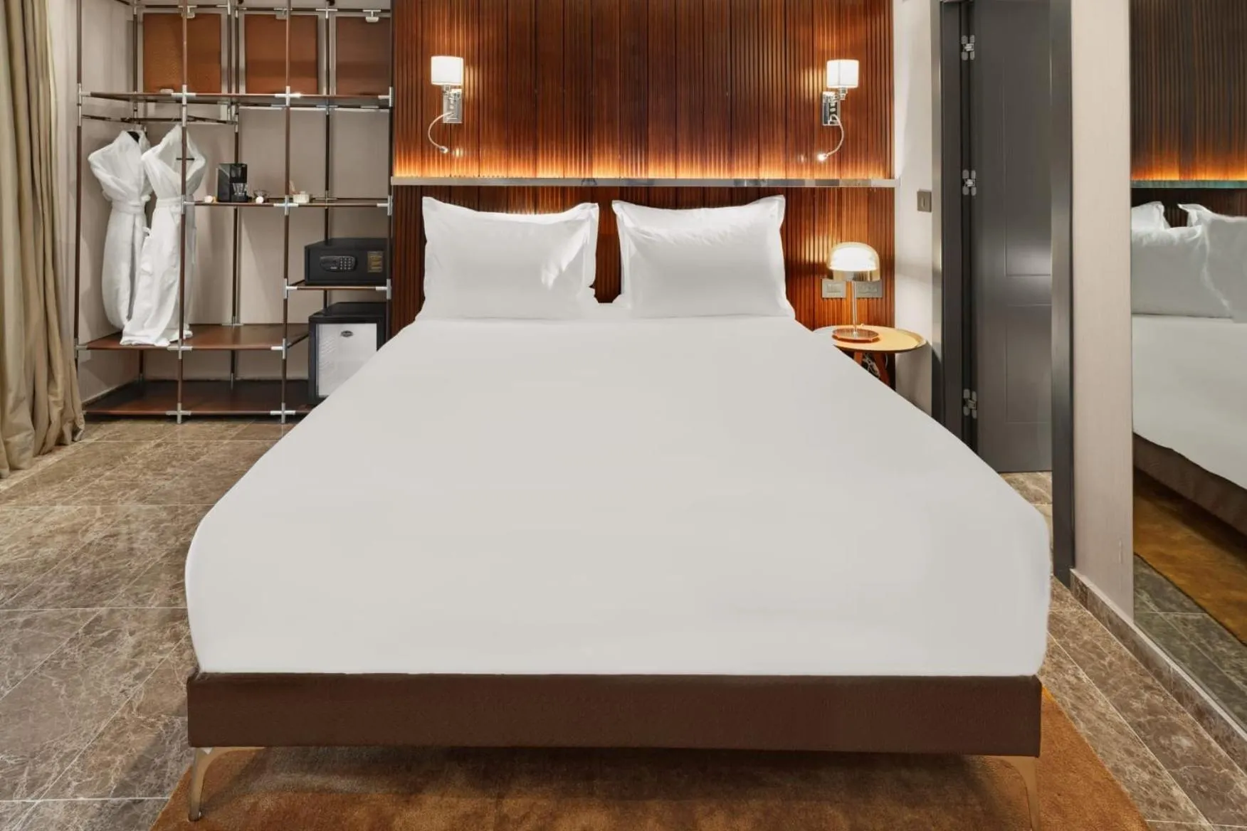 Bedroom, Bed in Fiori 41-By Adam Hotels