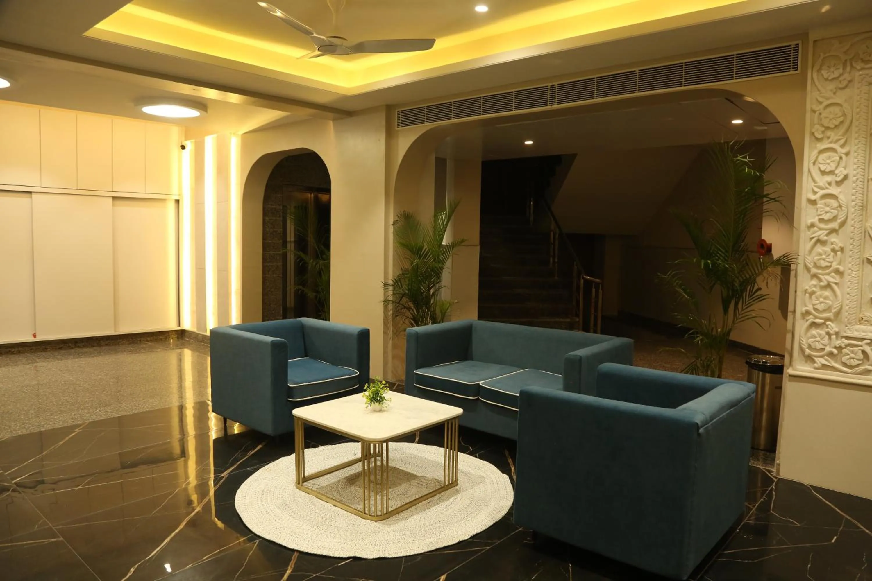 Lobby or reception in Cosmos Westend City Centre