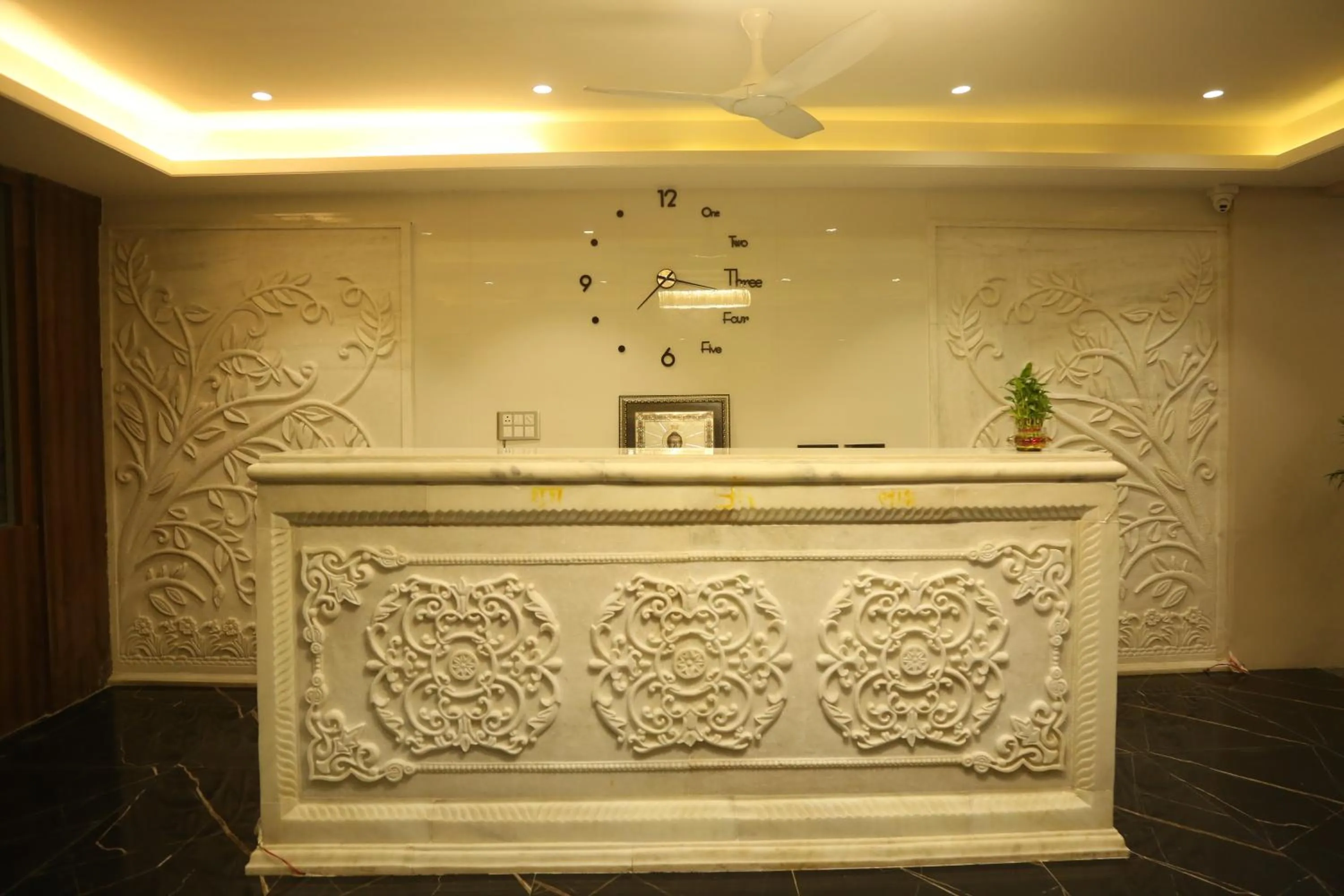 Lobby or reception in Cosmos Westend City Centre