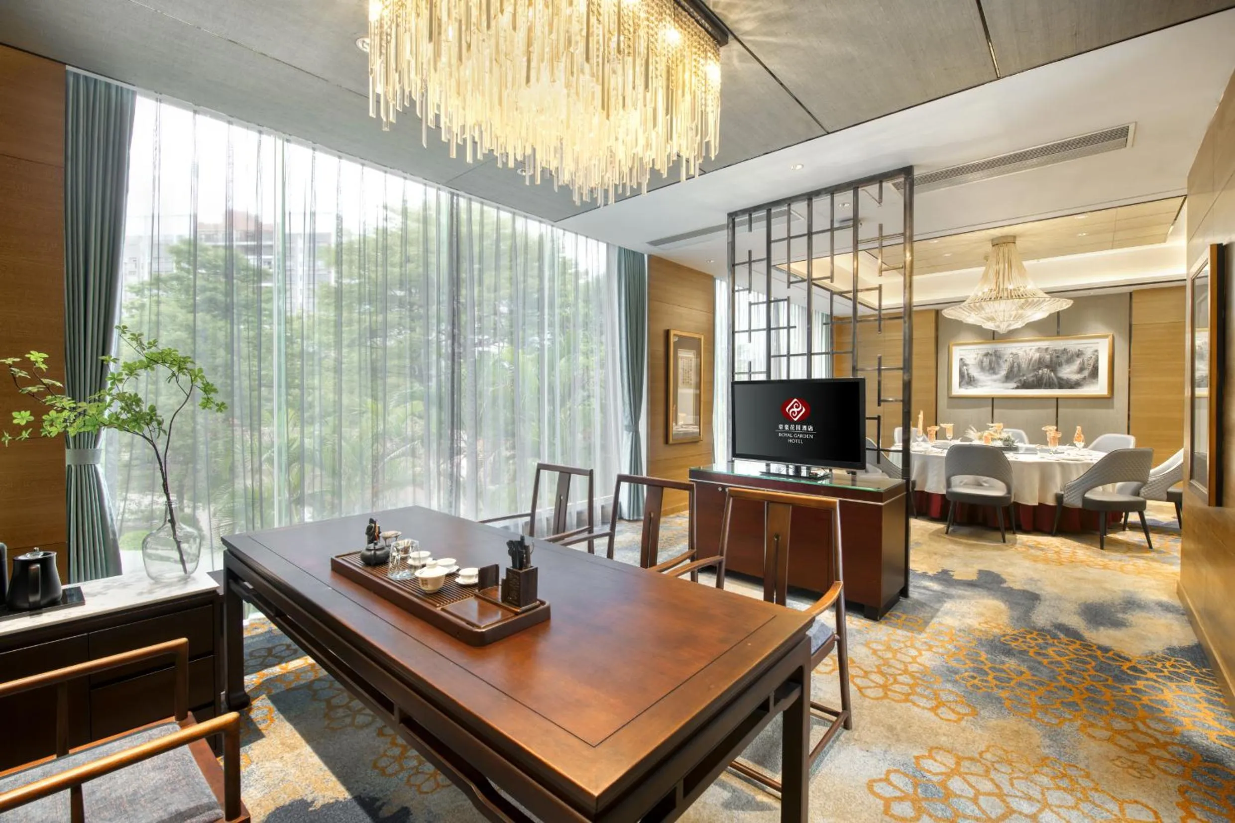 Restaurant/places to eat in Dongguan Royal Garden Hotel