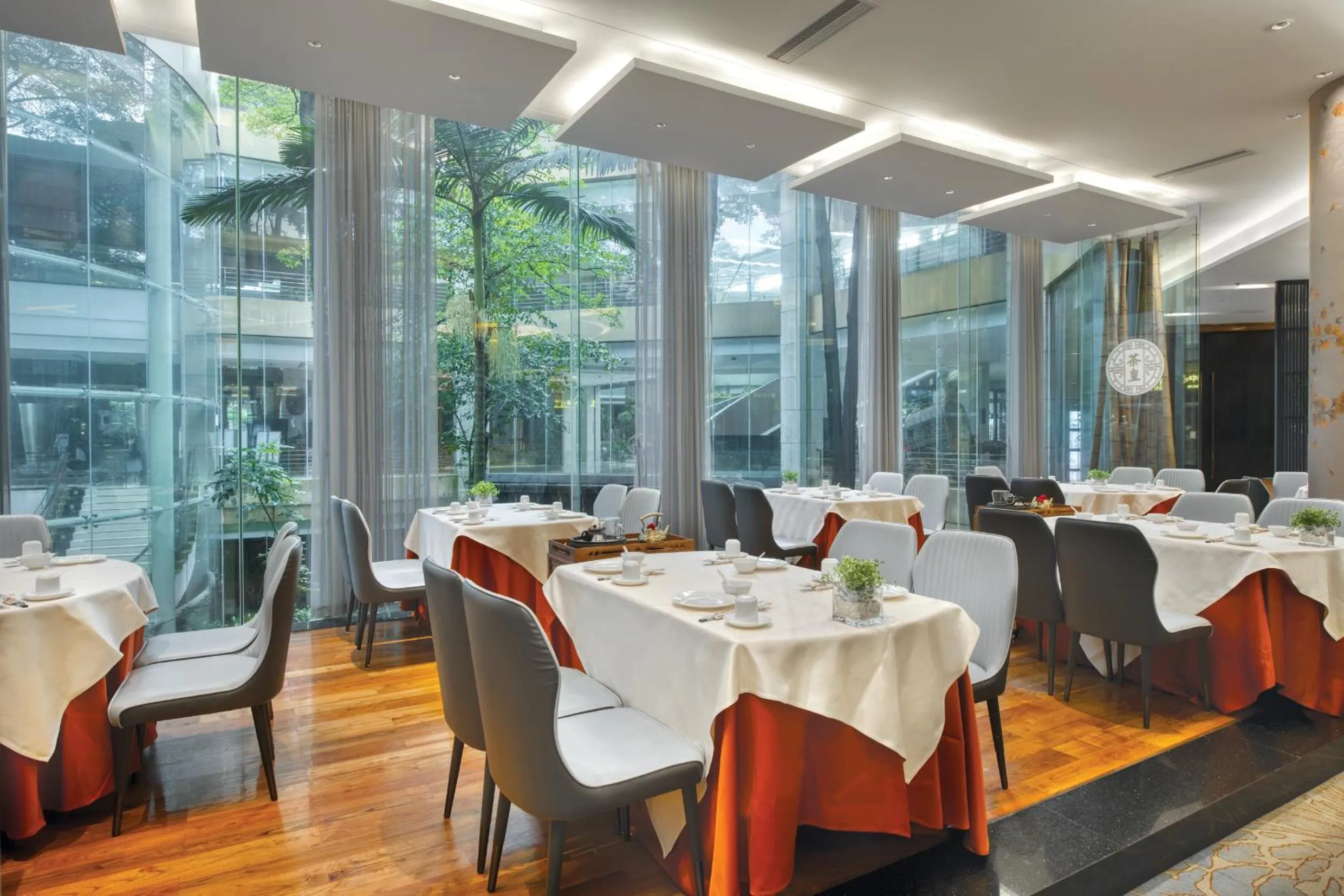 Restaurant/places to eat in Dongguan Royal Garden Hotel