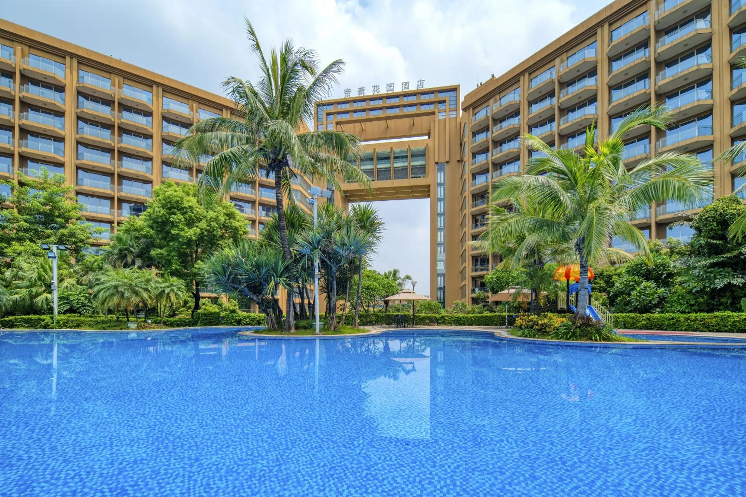 Balcony/Terrace in Dongguan Royal Garden Hotel