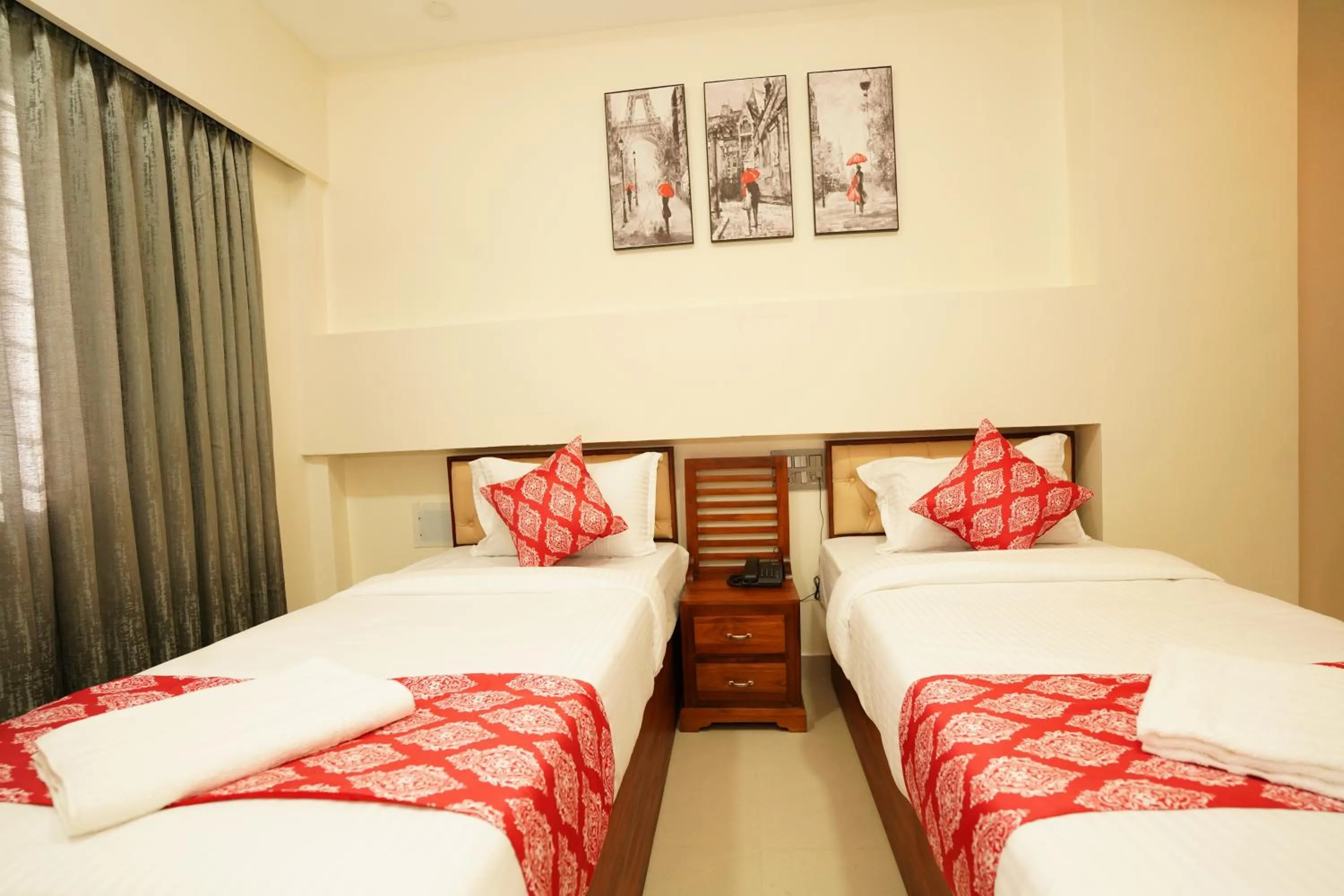 Bedroom, Bed in Saavees Residency