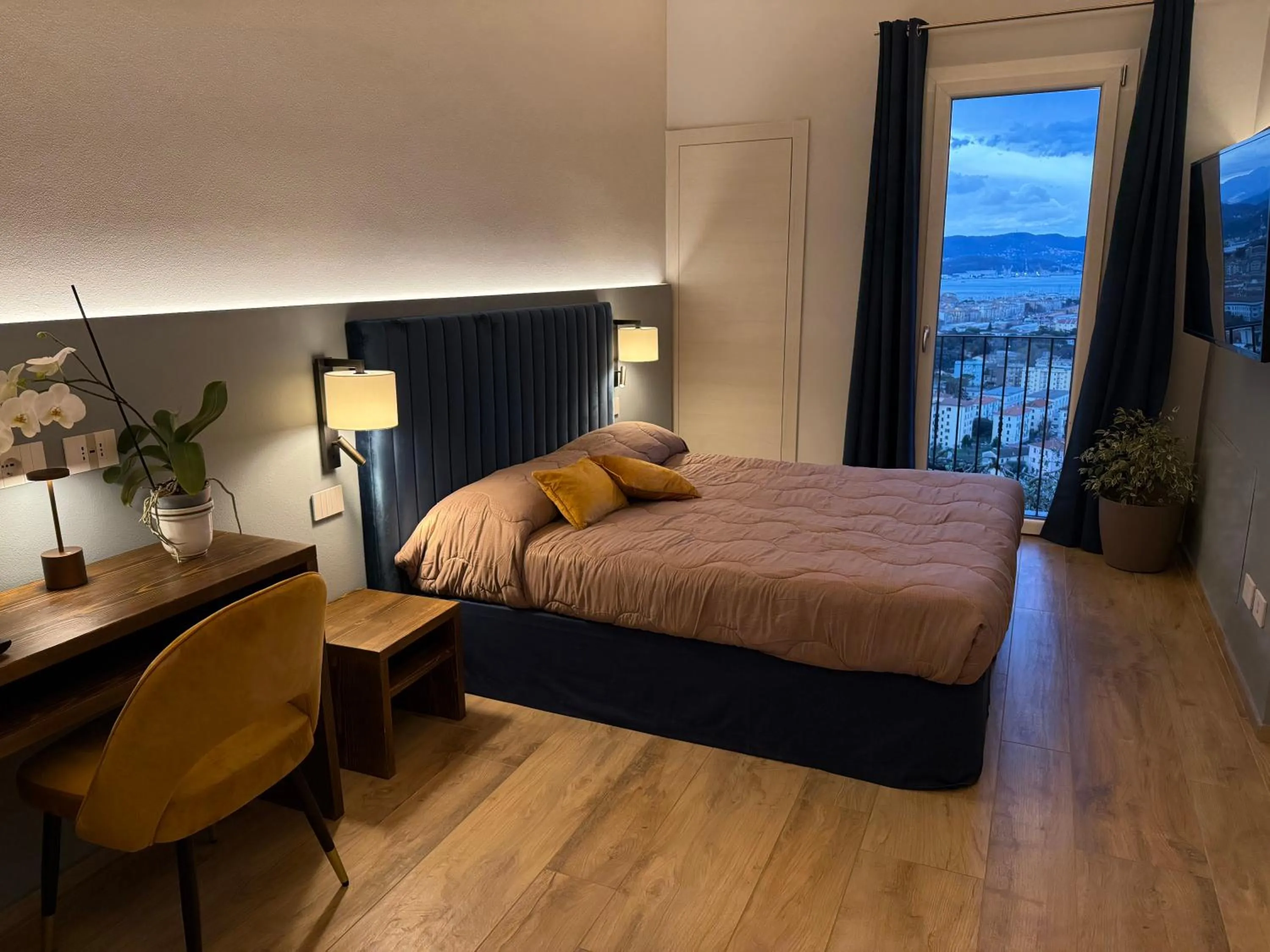 Bedroom, Bed in 88 Miglia