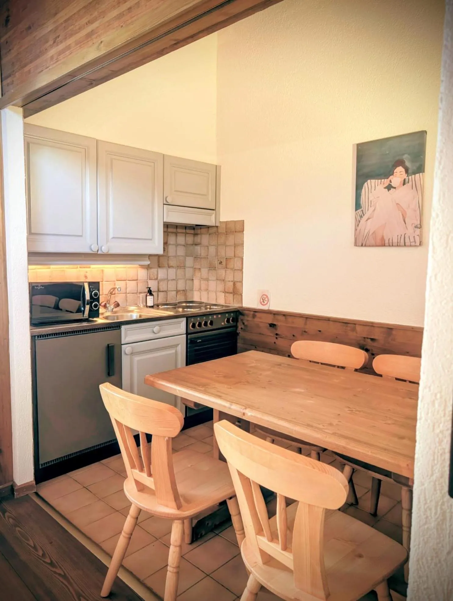 Between Boutique Hotel