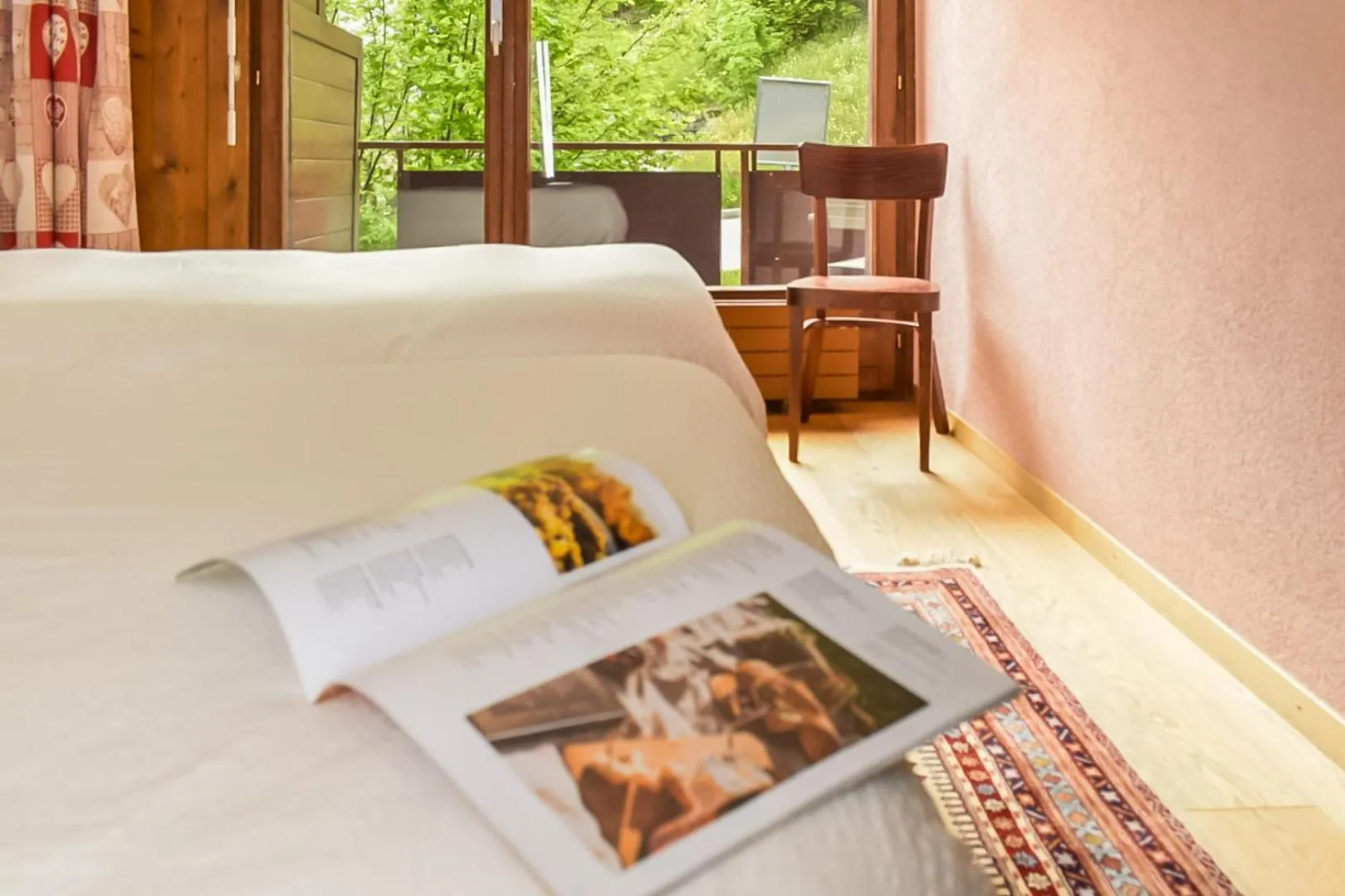 Bed in Between Boutique Hotel