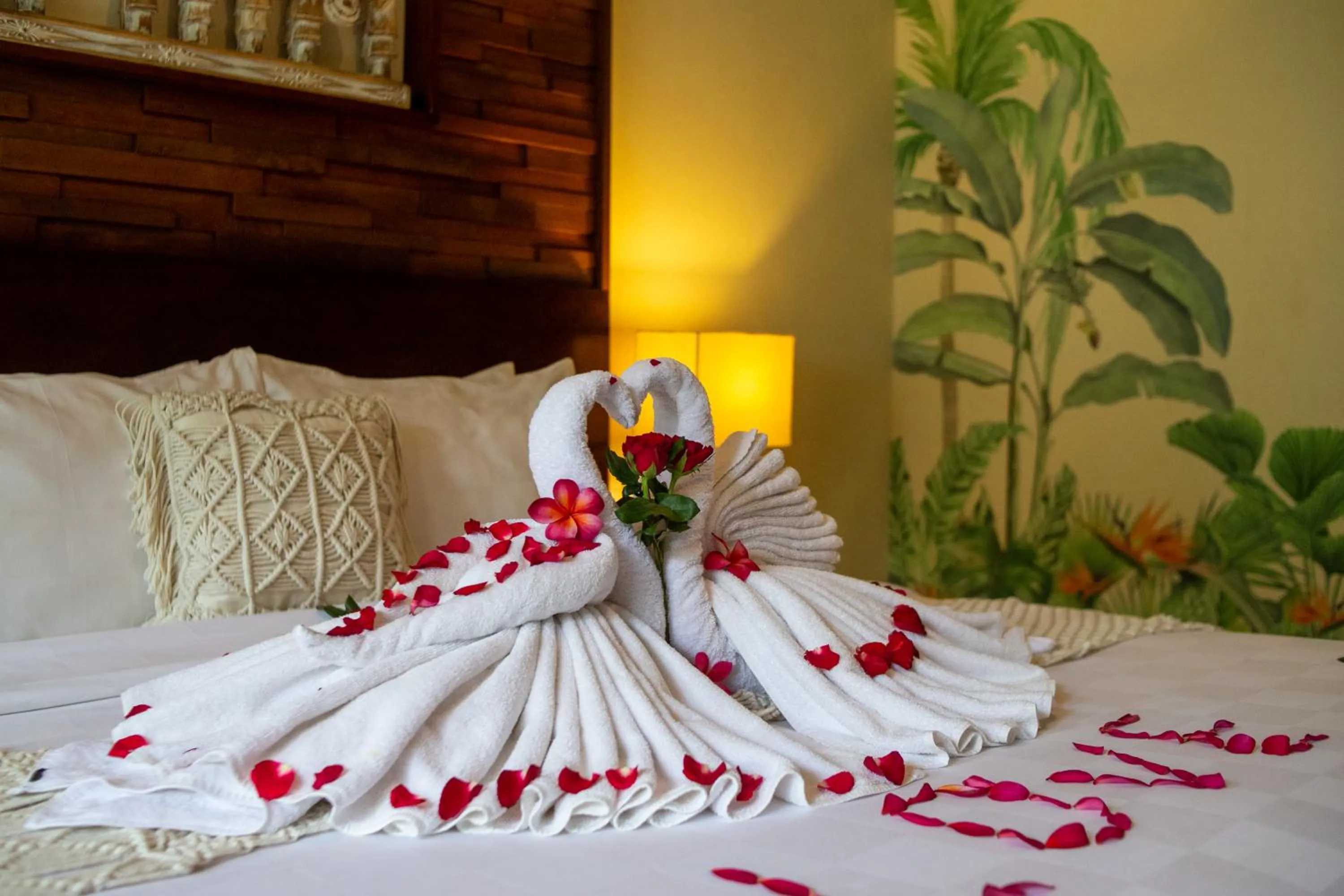 Bed in Awatara Boutique Resort Ubud