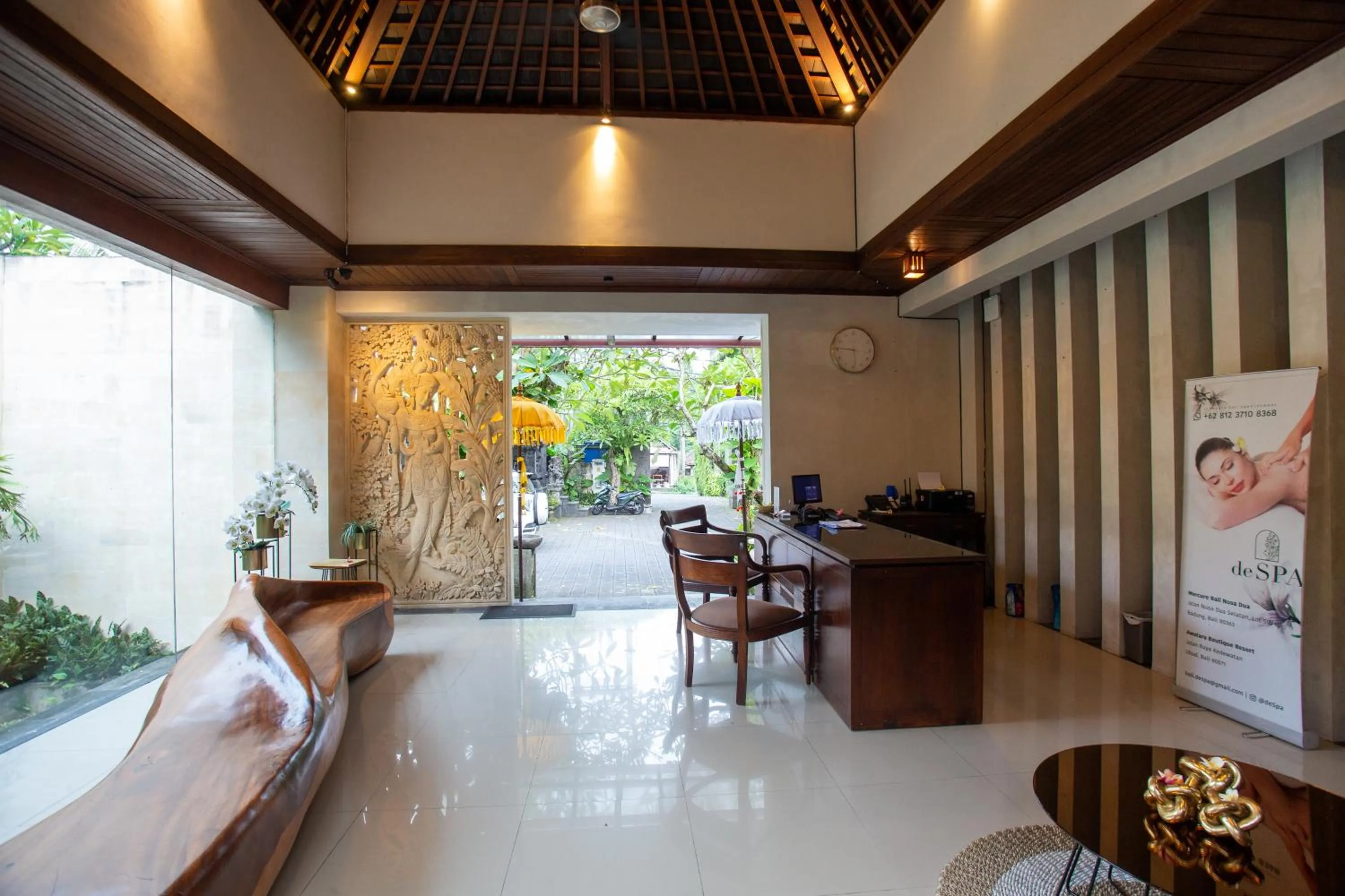 Lobby or reception in Awatara Boutique Resort Ubud