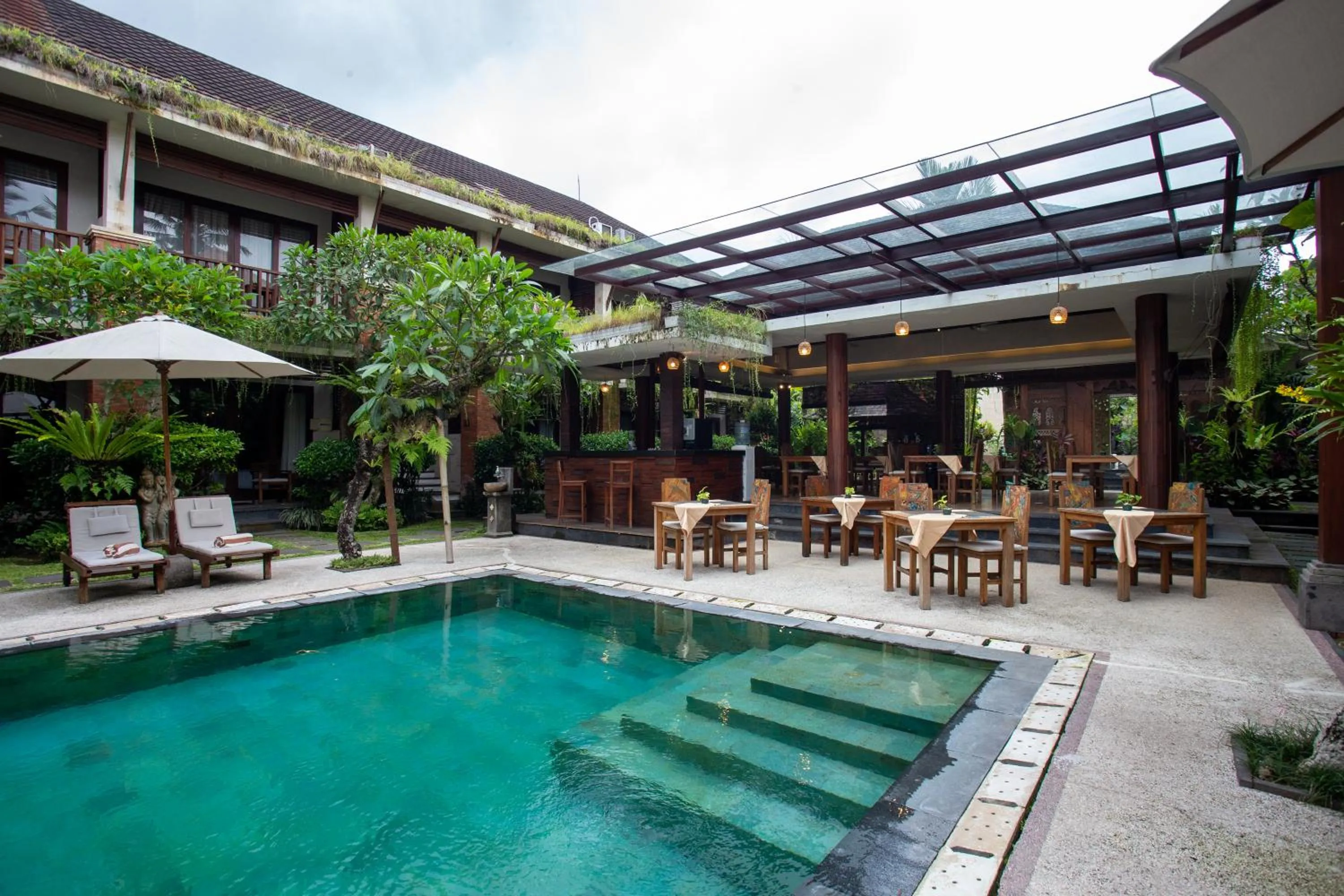 Swimming pool in Awatara Boutique Resort Ubud