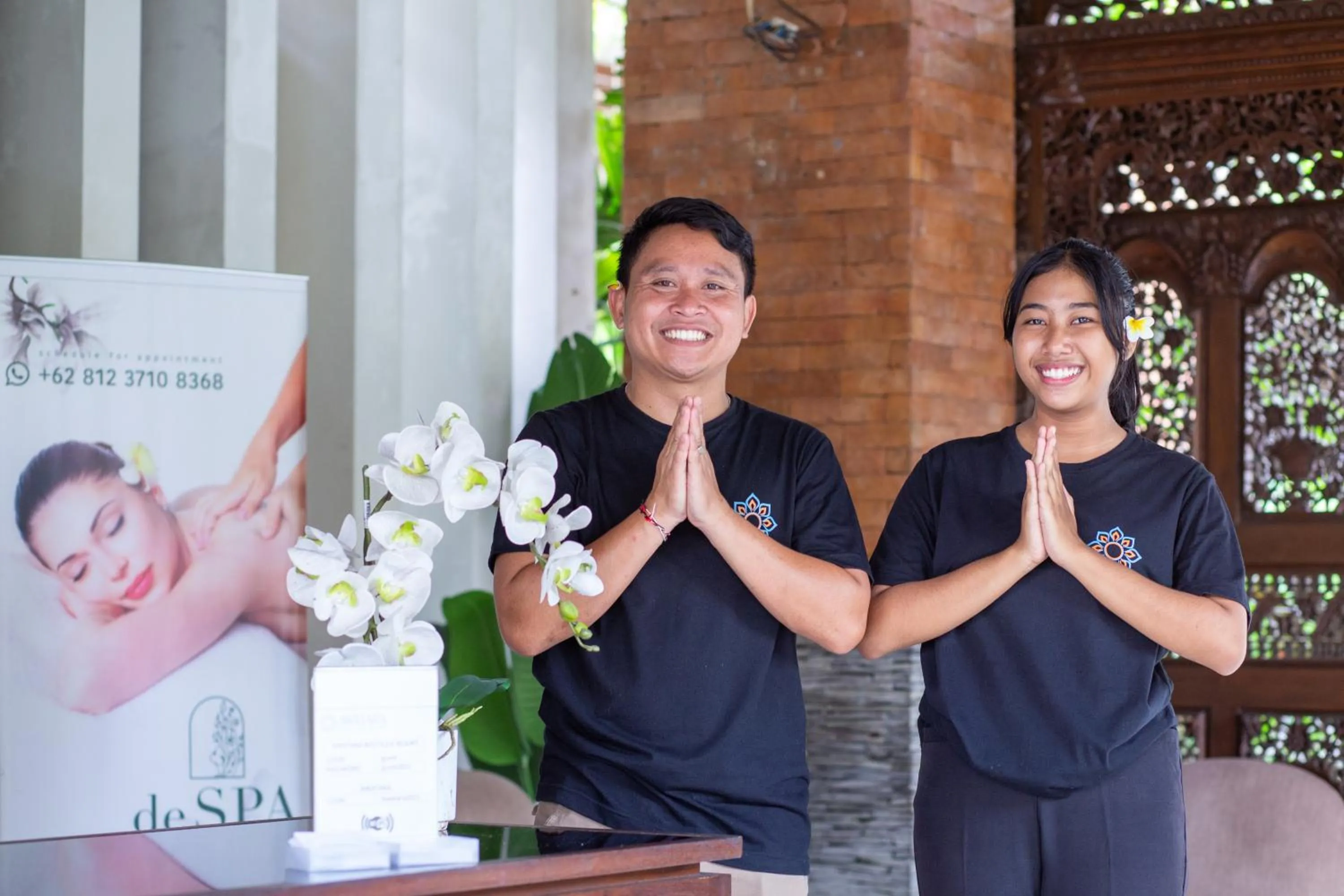 Staff in Awatara Boutique Resort Ubud
