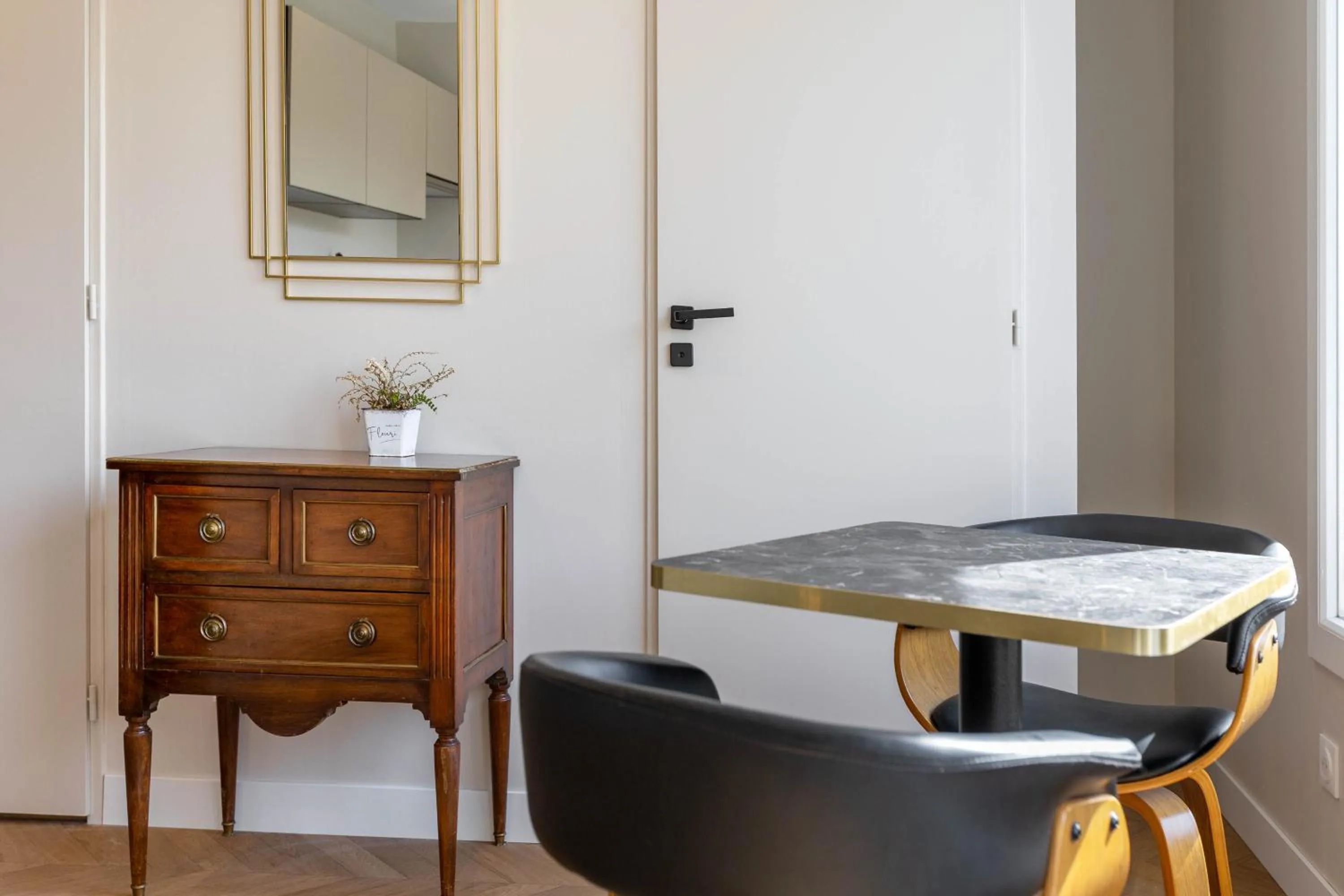 Seating area in Appart Hôtel Coraline - Genas Lyon Eurexpo