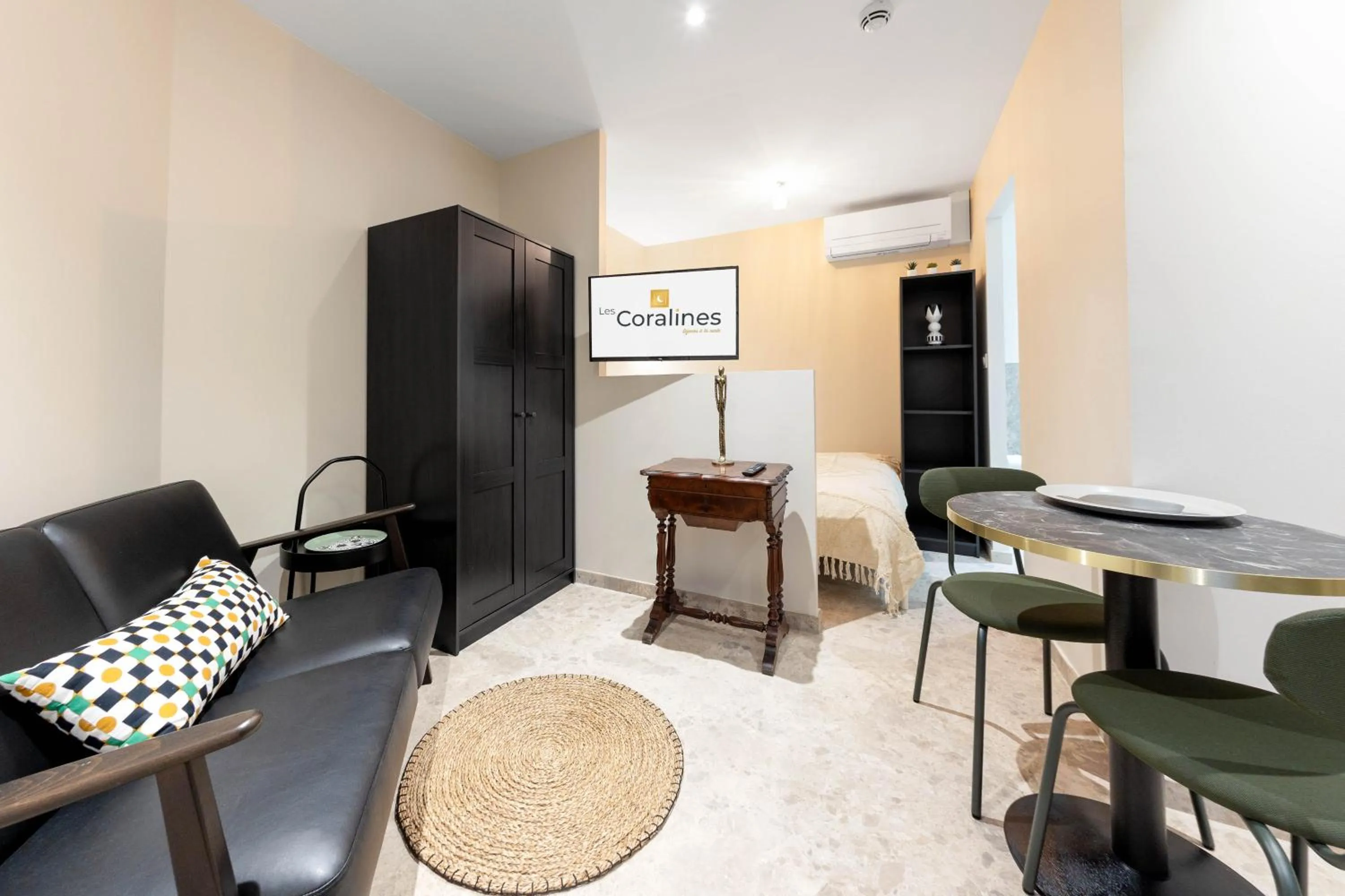 Seating area in Appart Hôtel Coraline - Genas Lyon Eurexpo