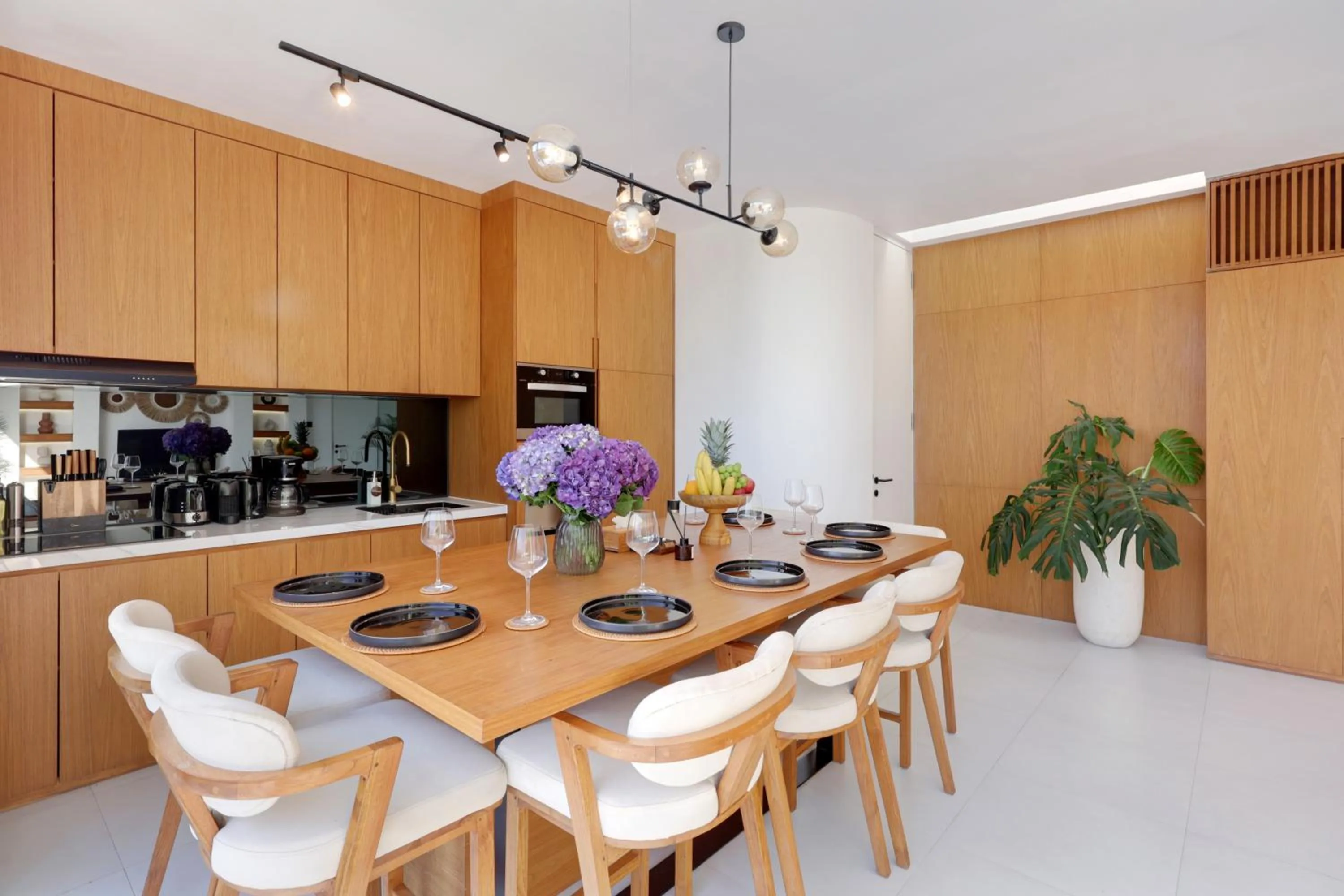 Kitchen or kitchenette in Garden Villa Pererenan by BREIG